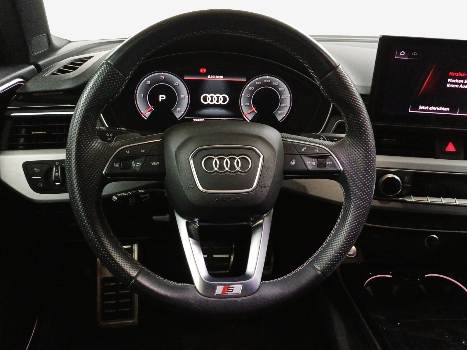 AUDI A4 Avant 40 TDI S line quattro S-tronic-image-9