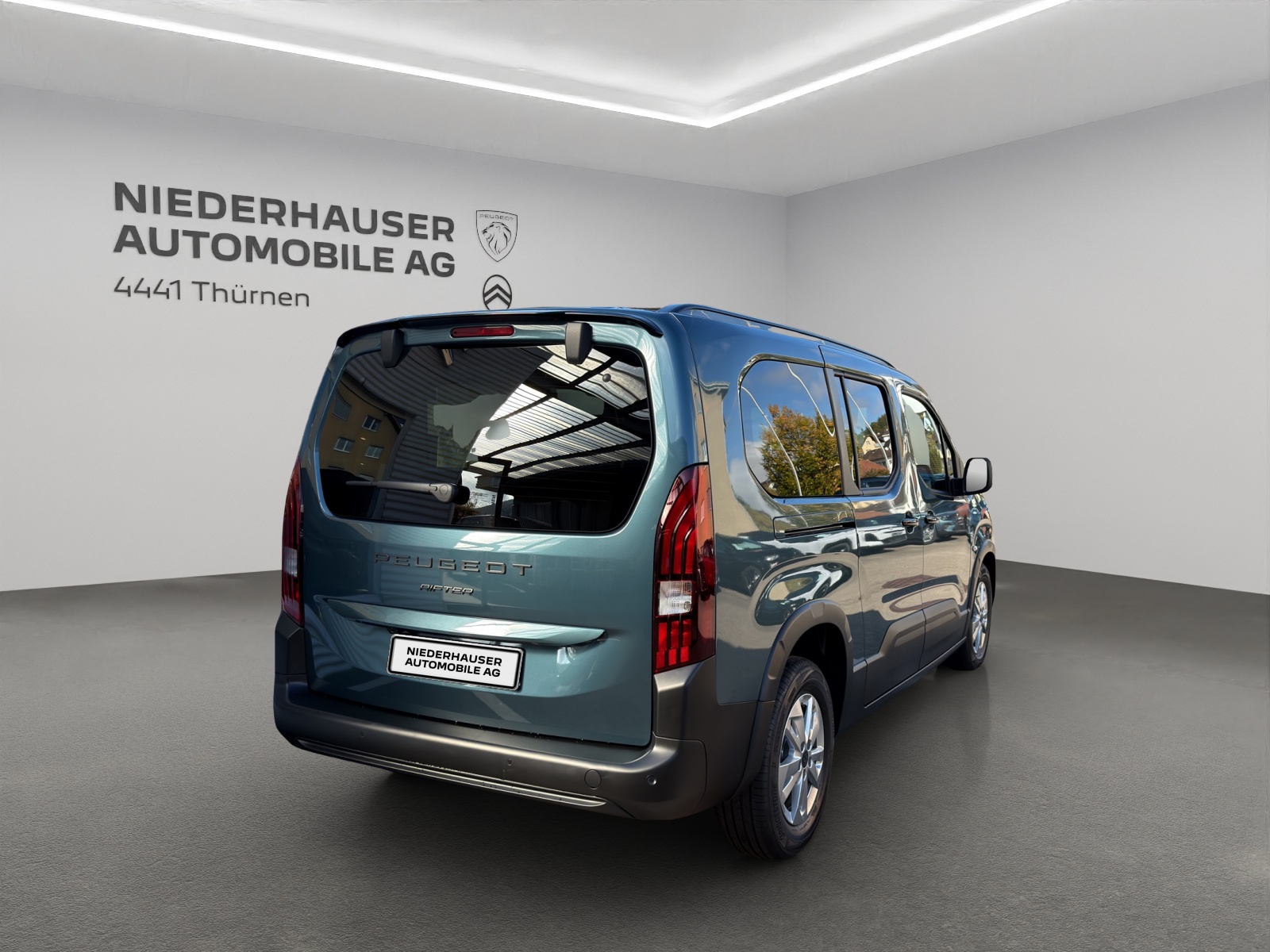 PEUGEOT Rifter Long 1.5 BlueHDi 130 Allure Limited Edition-image-2