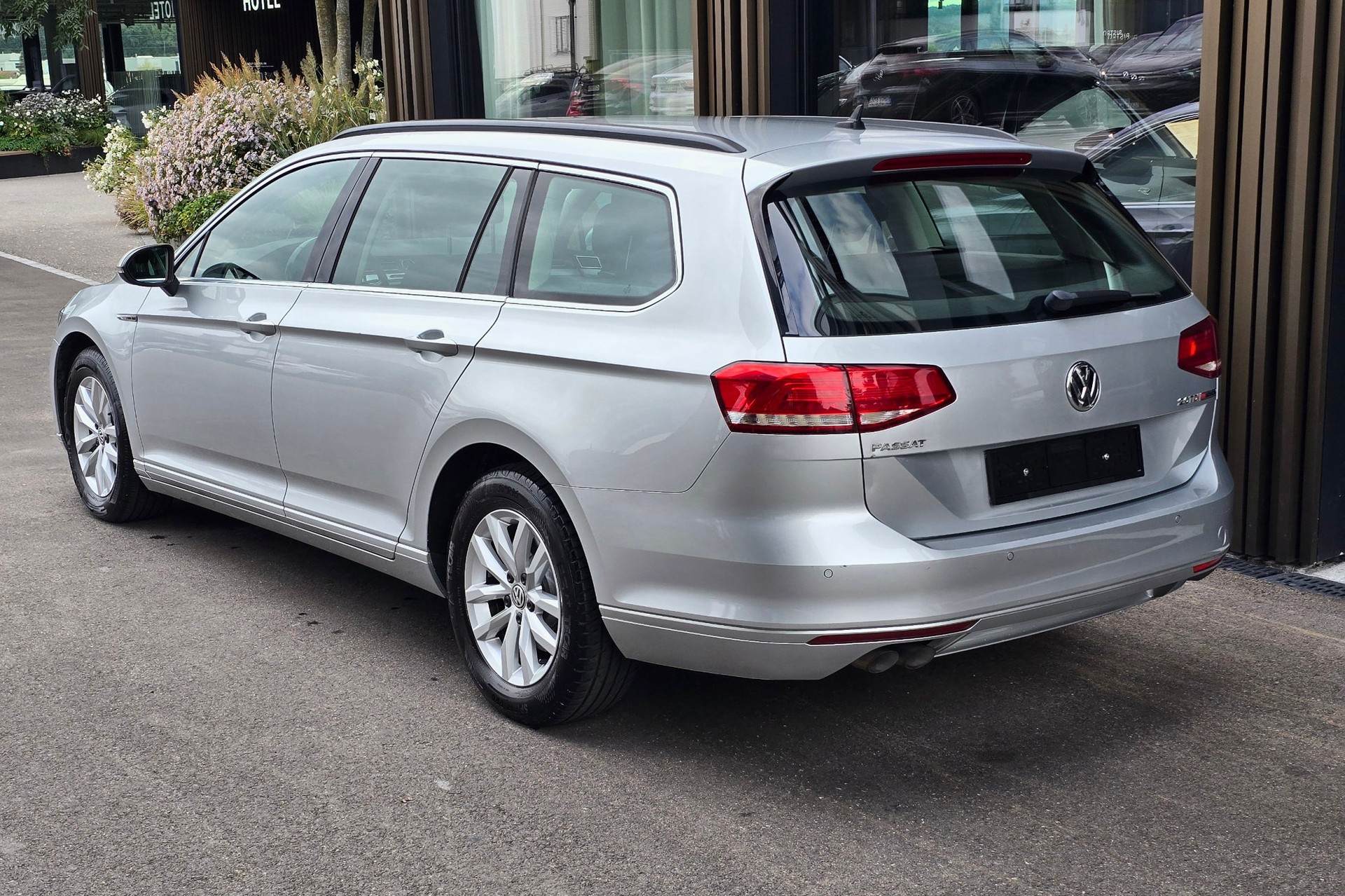VW 2.0 TDI 190 SCR Comfl.DSG 4m-image-3