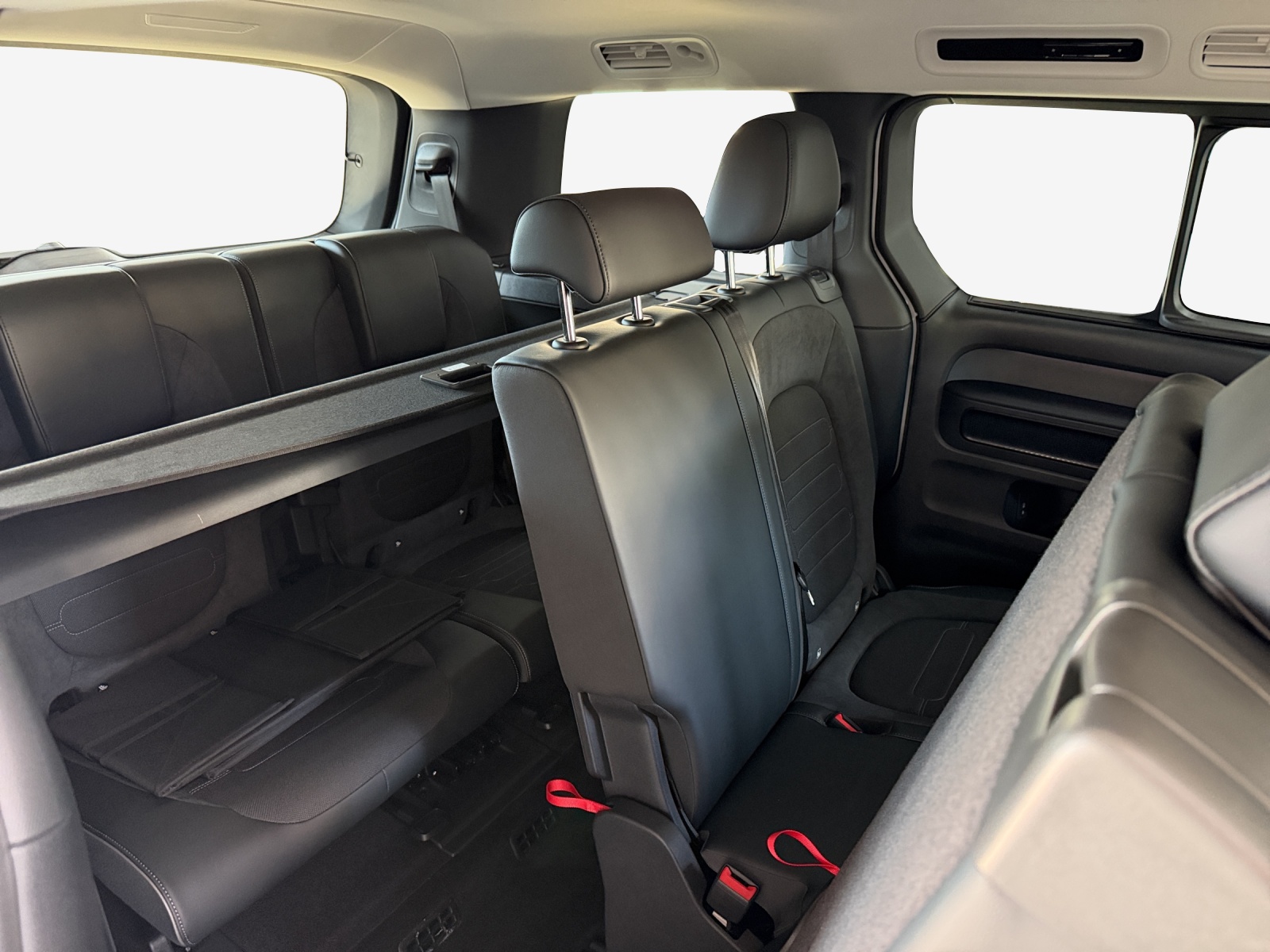 VW ID.Buzz NWB Pro 4 Motion-image-14