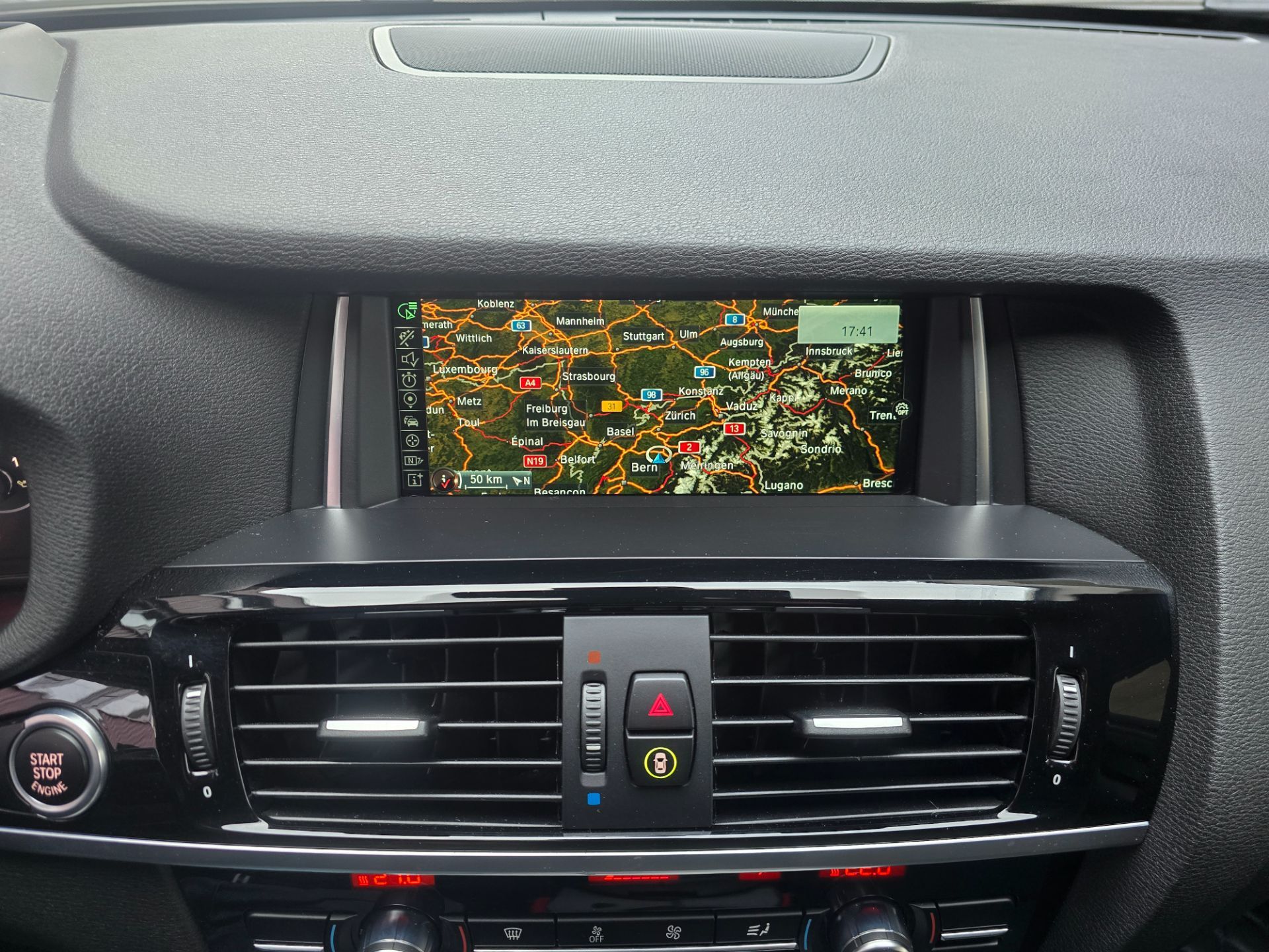 BMW X4 xDrive 20d Steptronic-image-14
