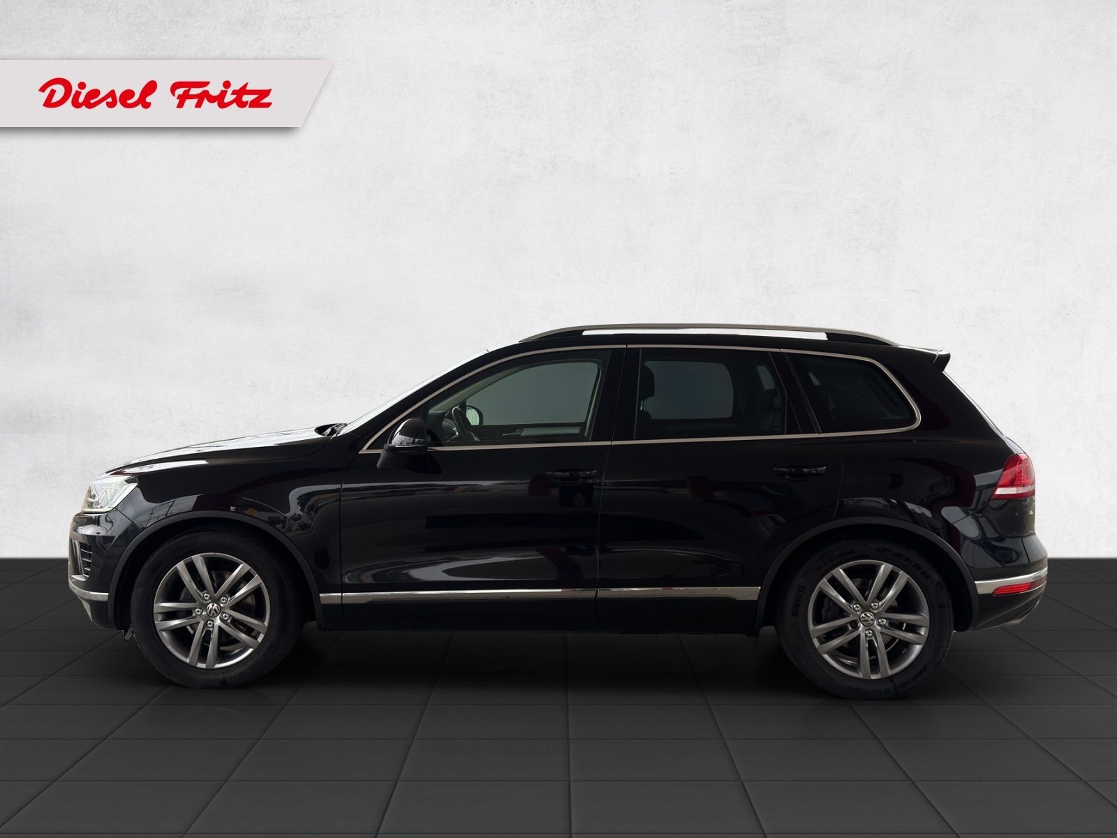 VW Touareg 3.0 TDI BlueMotion Technology Tiptronic-image-1