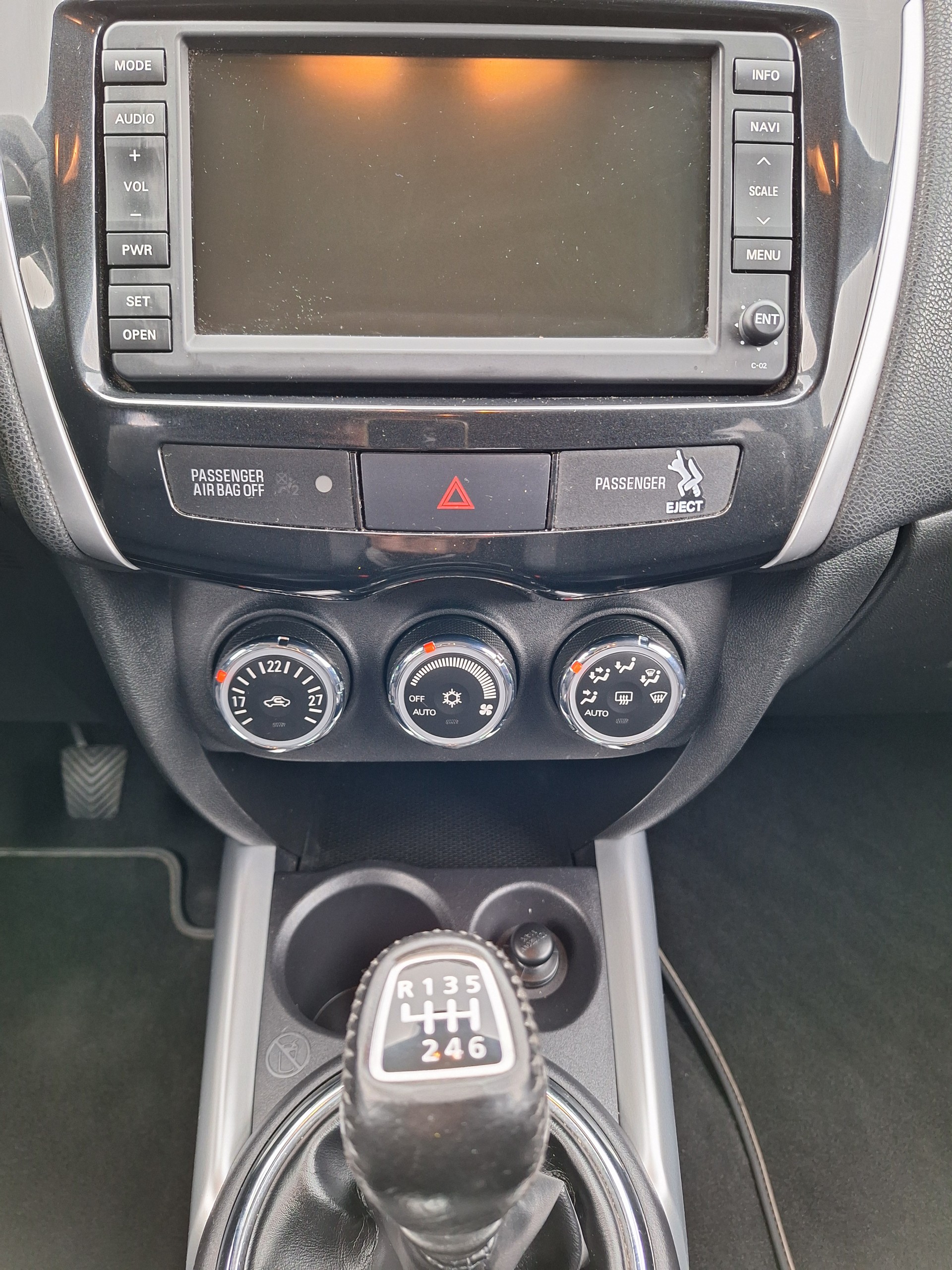 CITROEN C4 Aircross 1.8 HDi Exclusive 4WD-image-11
