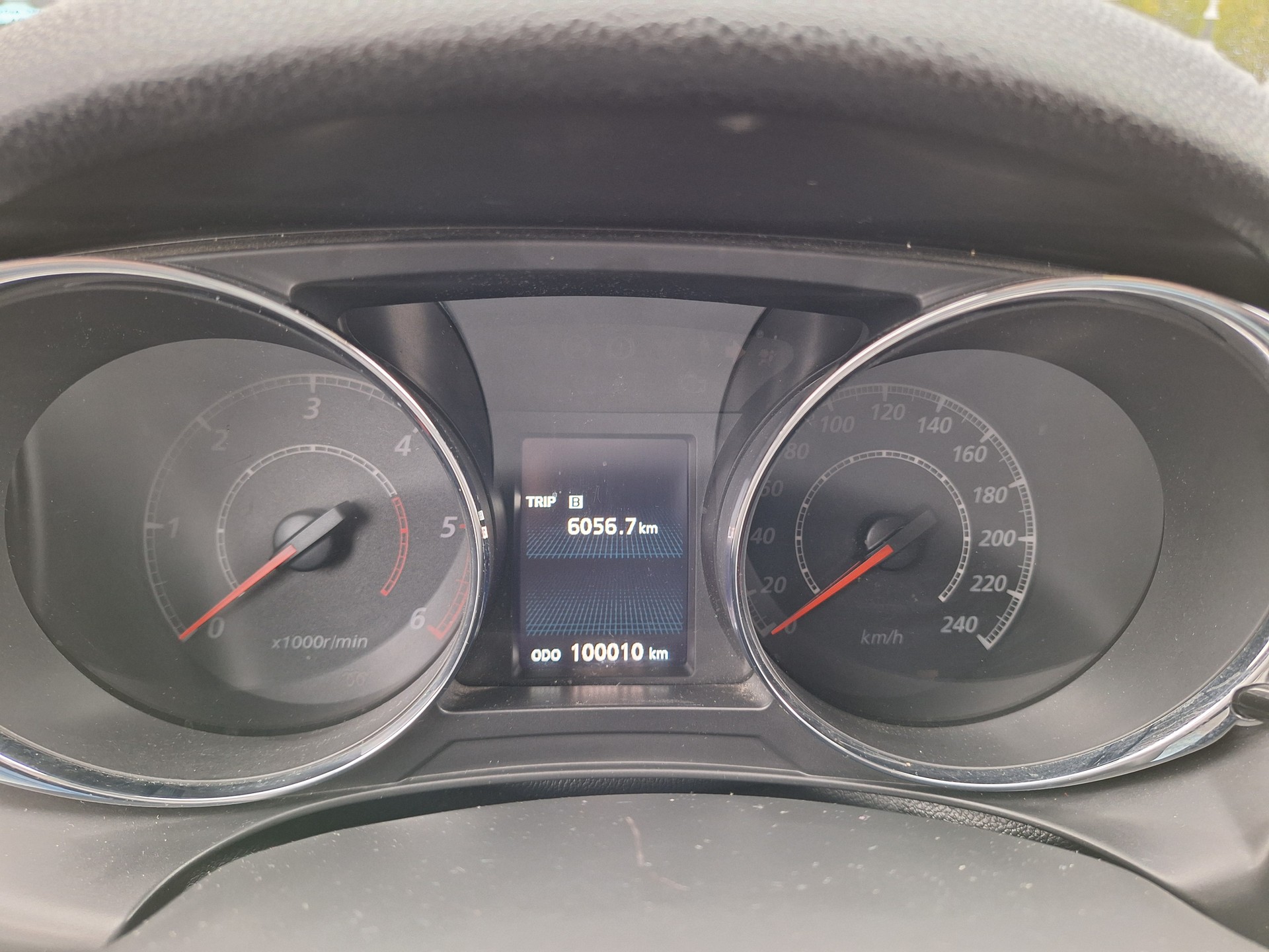 CITROEN C4 Aircross 1.8 HDi Exclusive 4WD-image-15