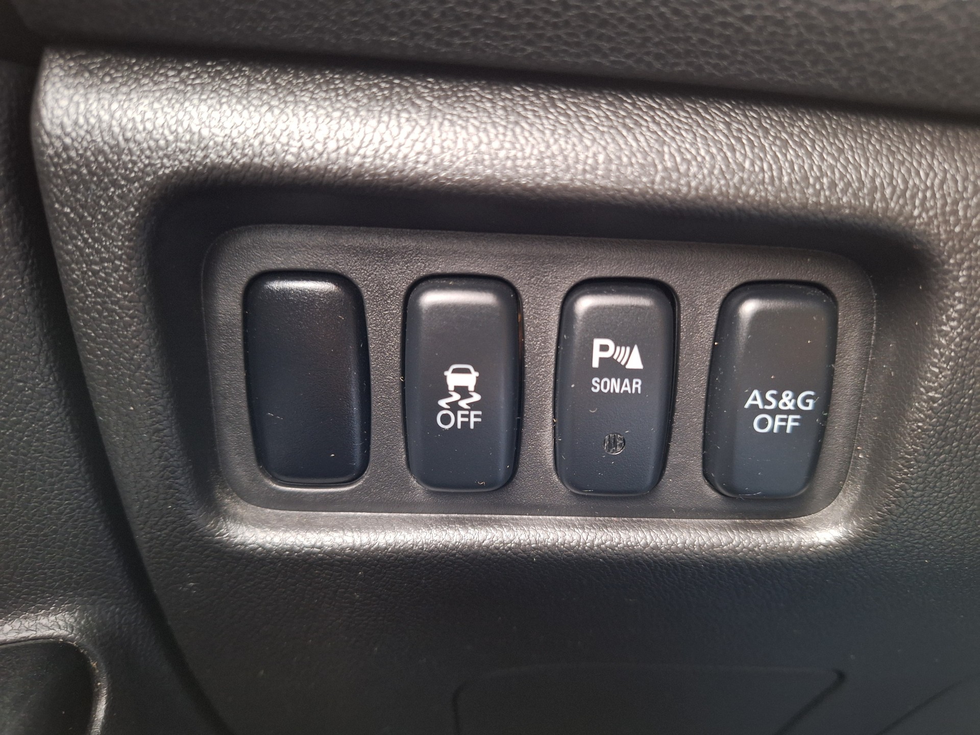 CITROEN C4 Aircross 1.8 HDi Exclusive 4WD-image-14