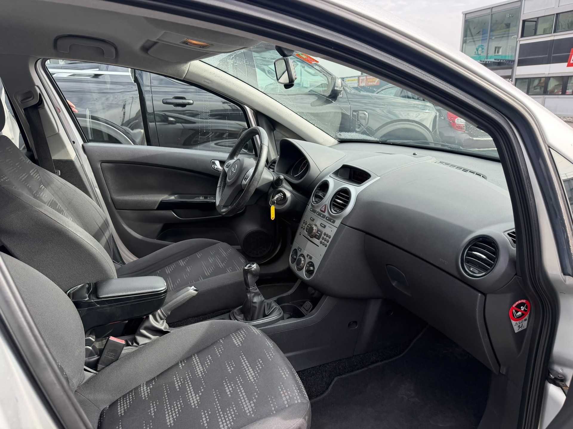 OPEL Corsa 1.4 TP Sport-image-10