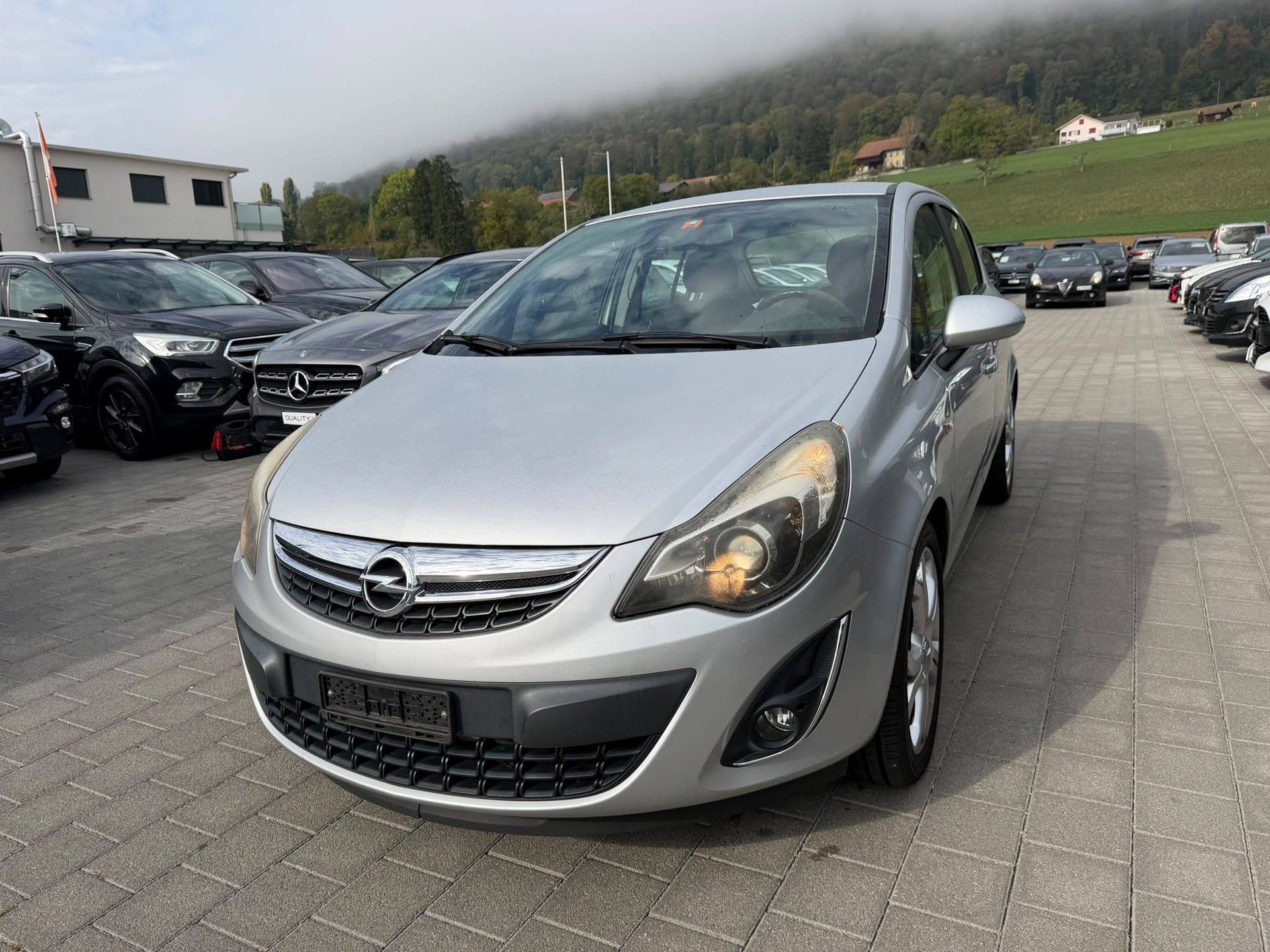OPEL Corsa 1.4 TP Sport-showroom-element-1