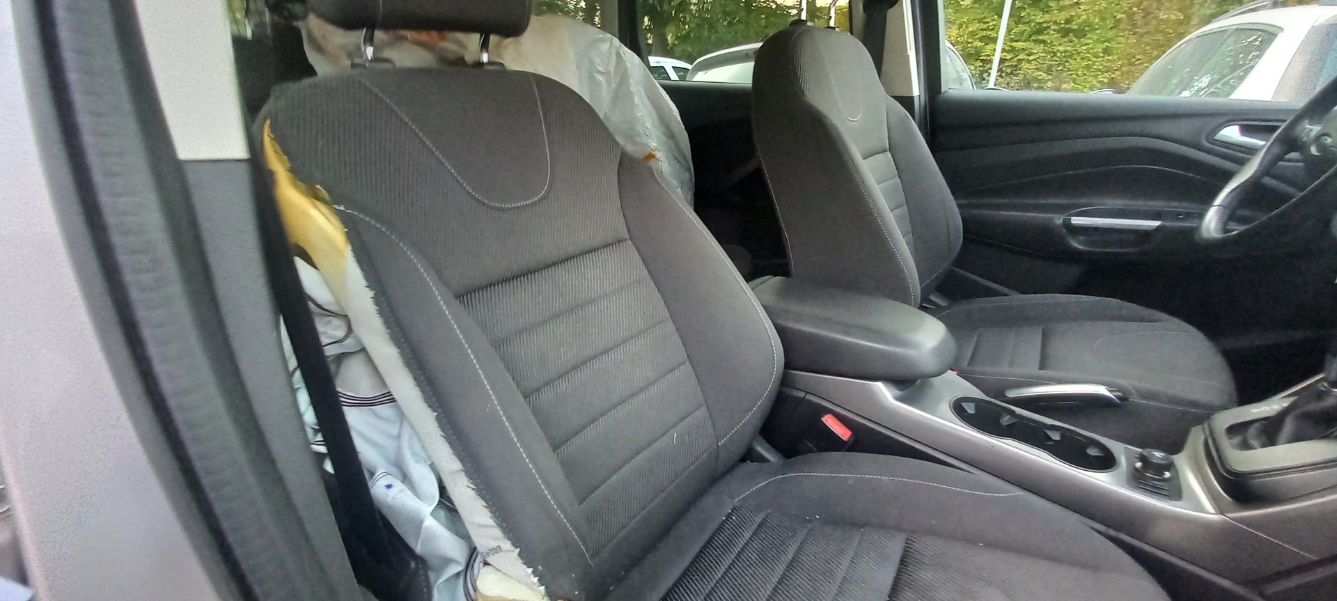 FORD Kuga 2.0 TDCi Titanium 4WD PowerShift-image-10