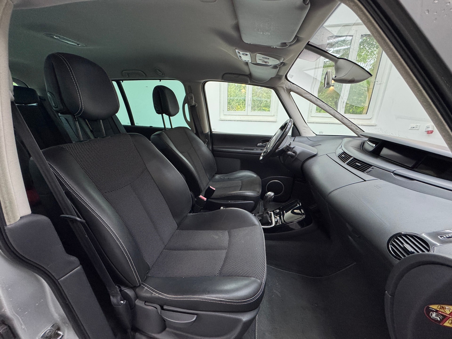 RENAULT Espace 2.0 dCi Swiss Edition Automatic-image-4