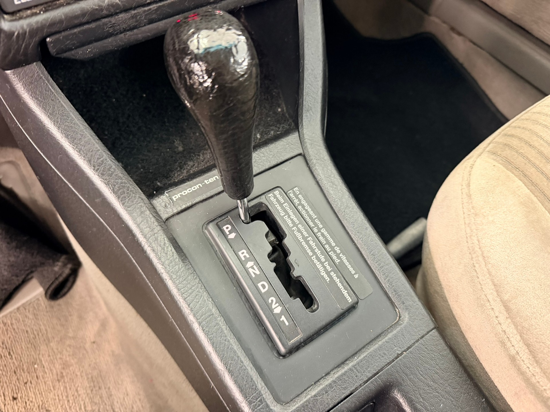 AUDI 90 2.3 E-image-16