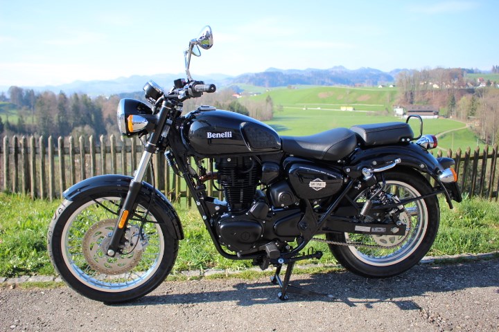 BENELLI Imperiale 400-image-1