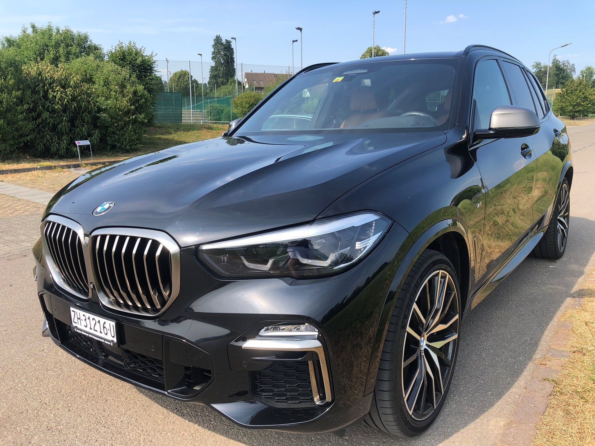 BMW X5 xDrive M50d Steptronic-image-2