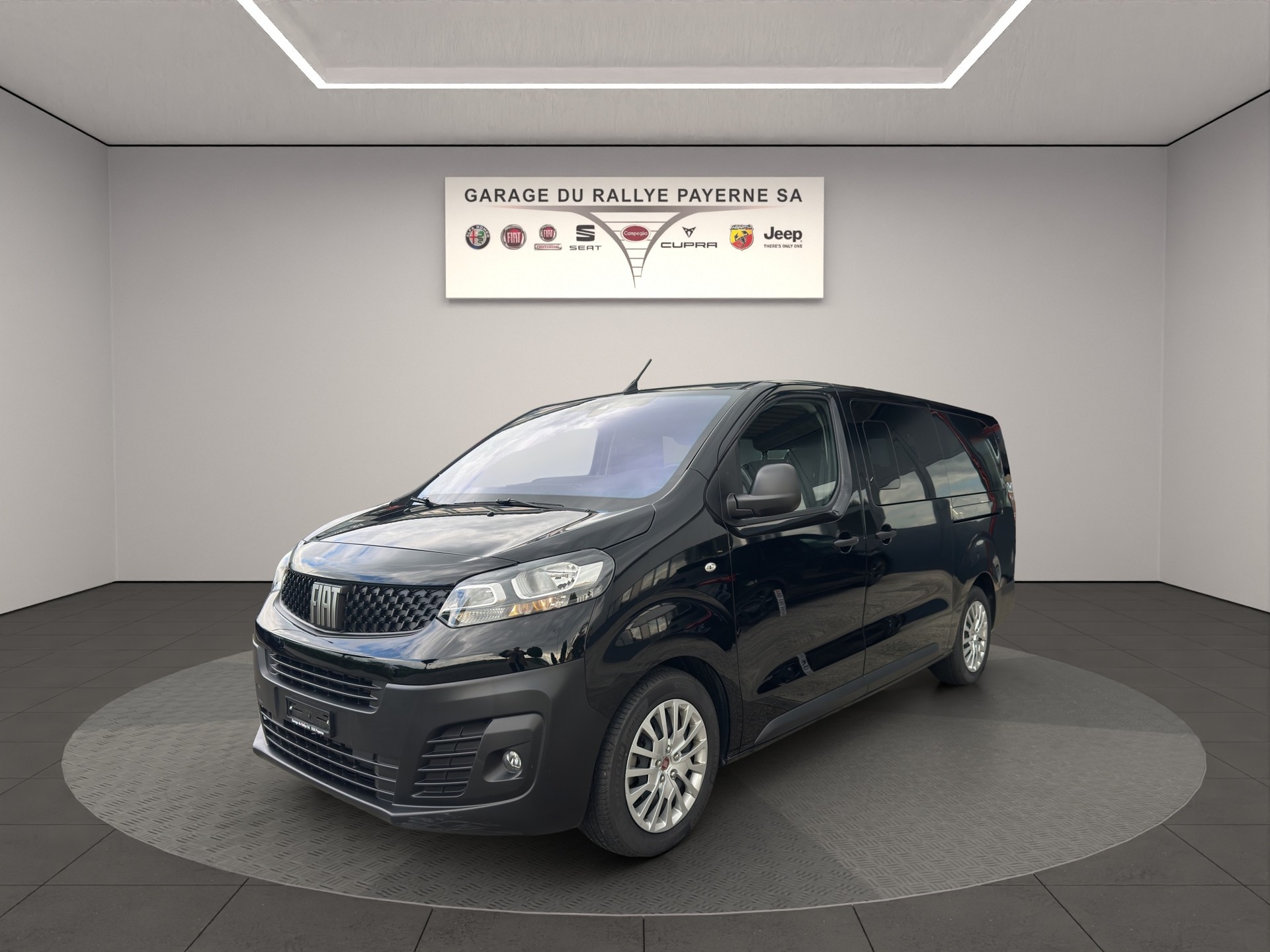 FIAT Scudo 2.0 MJ L2 Lounge AT-image-1