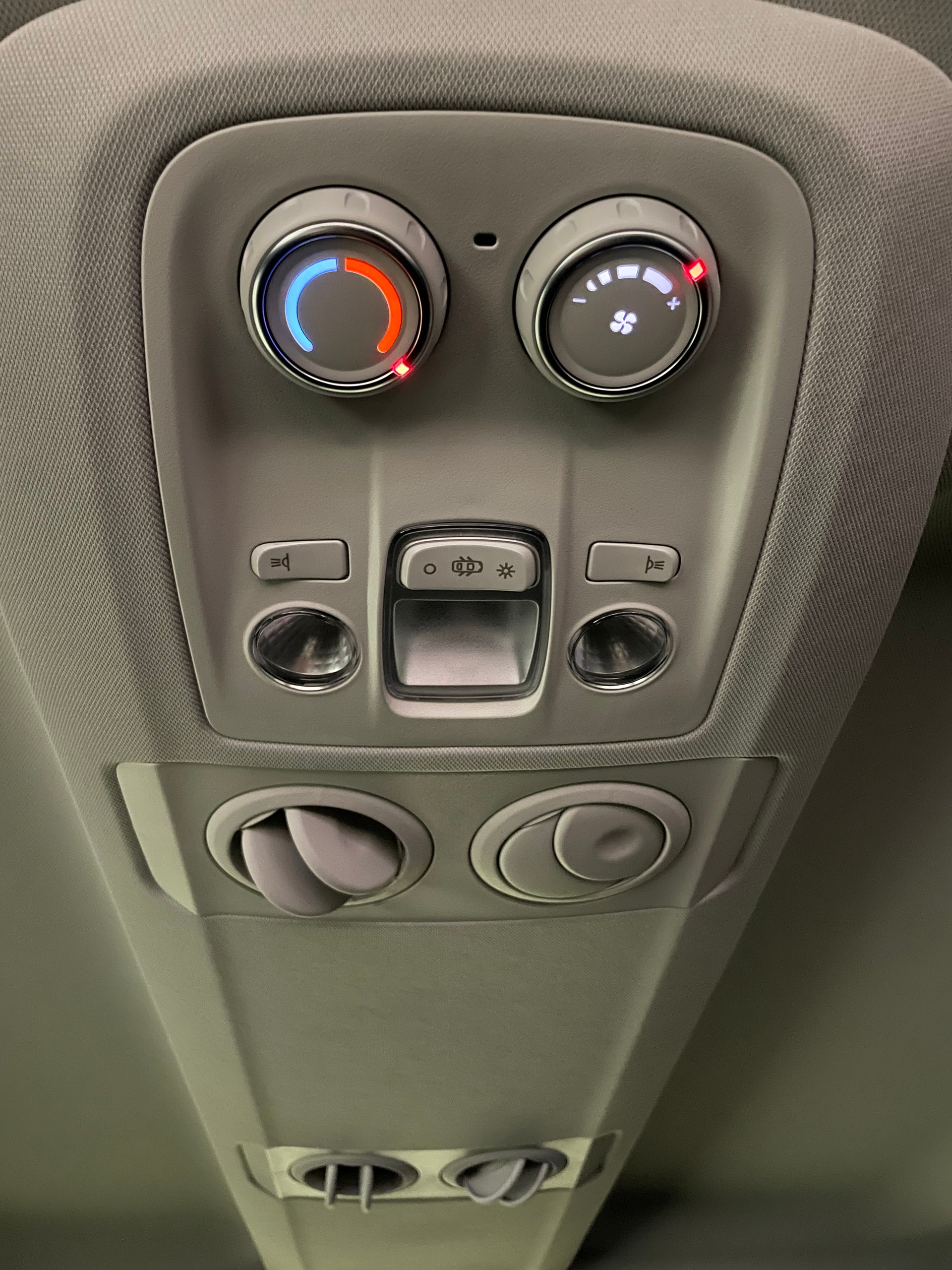 FIAT Scudo 2.0 MJ L2 Lounge AT-image-12