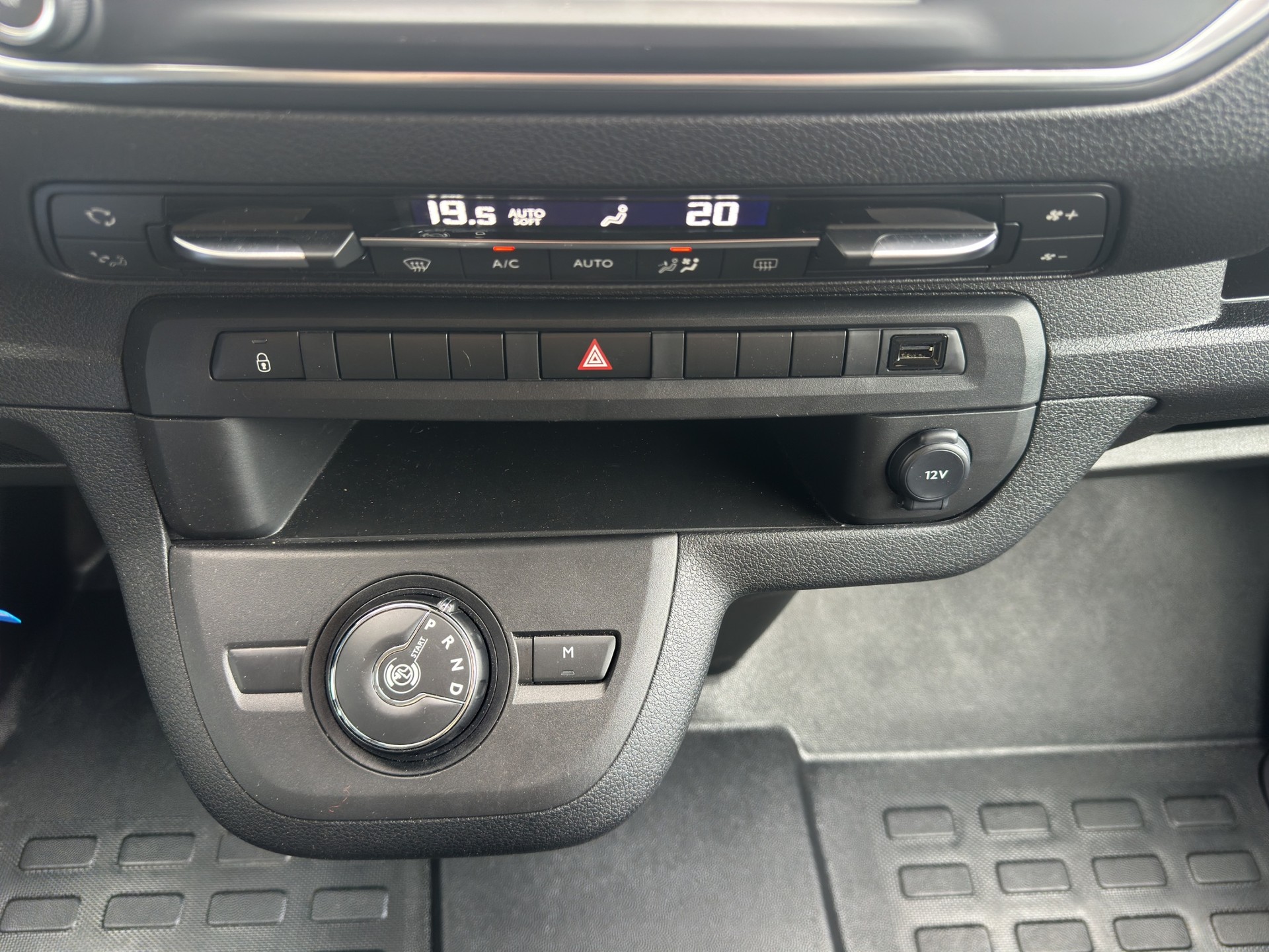 FIAT Scudo 2.0 MJ L2 Lounge AT-image-18
