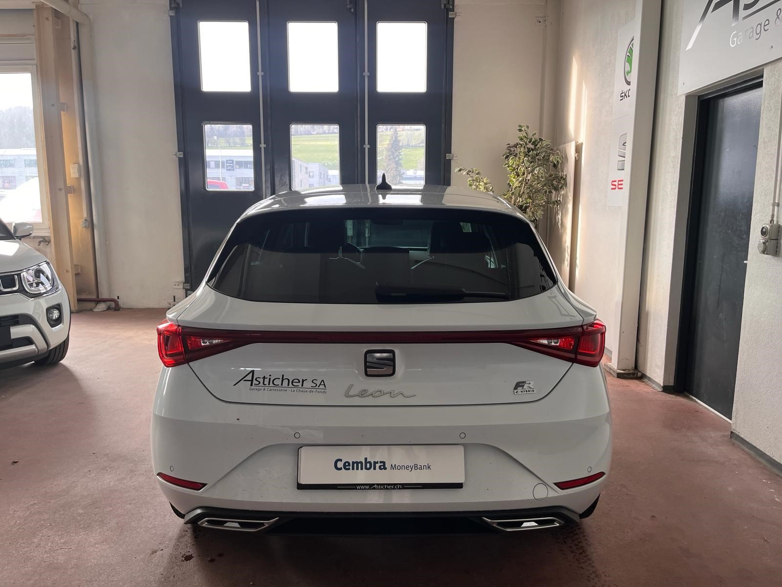 SEAT Leon 1.4 eHybrid pHEV DSG FR-image-2