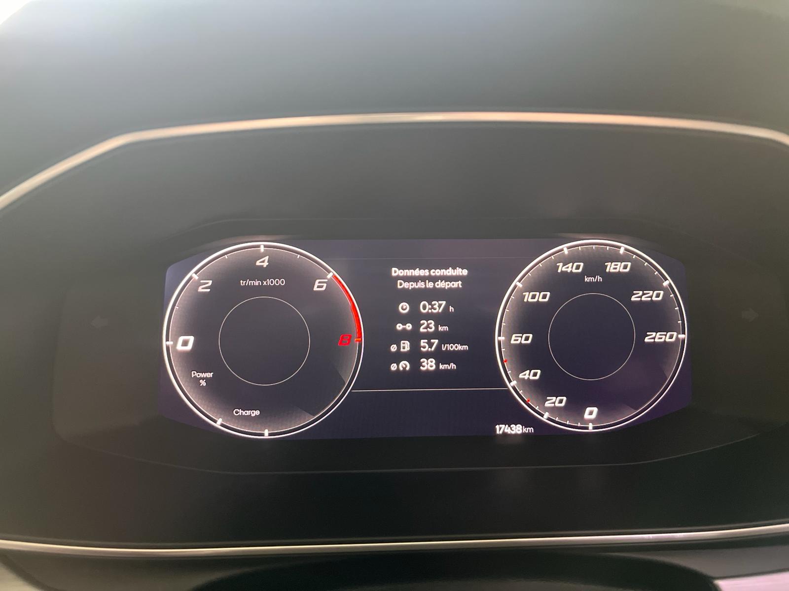 SEAT Leon 1.4 eHybrid pHEV DSG FR-image-12