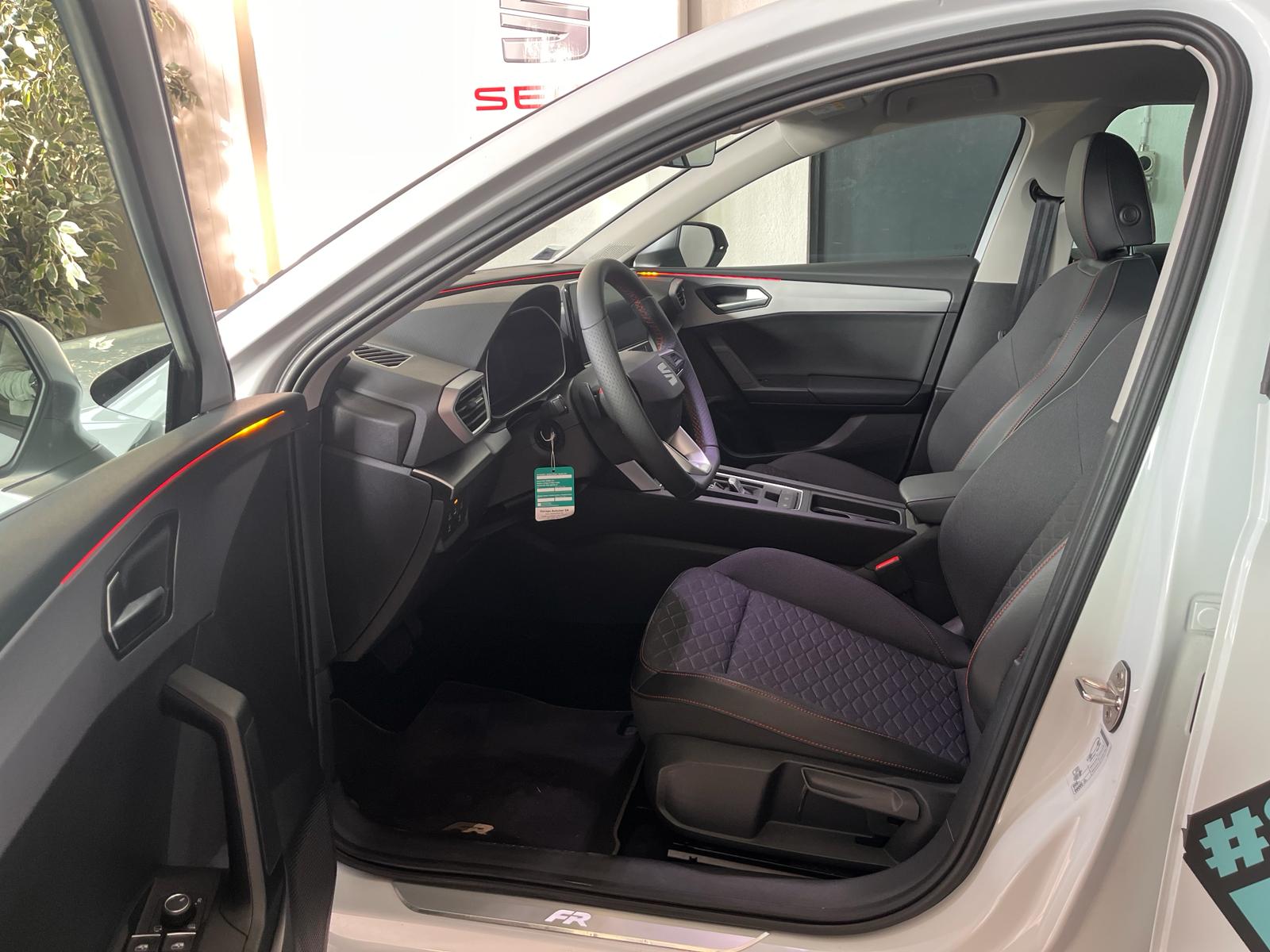SEAT Leon 1.4 eHybrid pHEV DSG FR-image-9