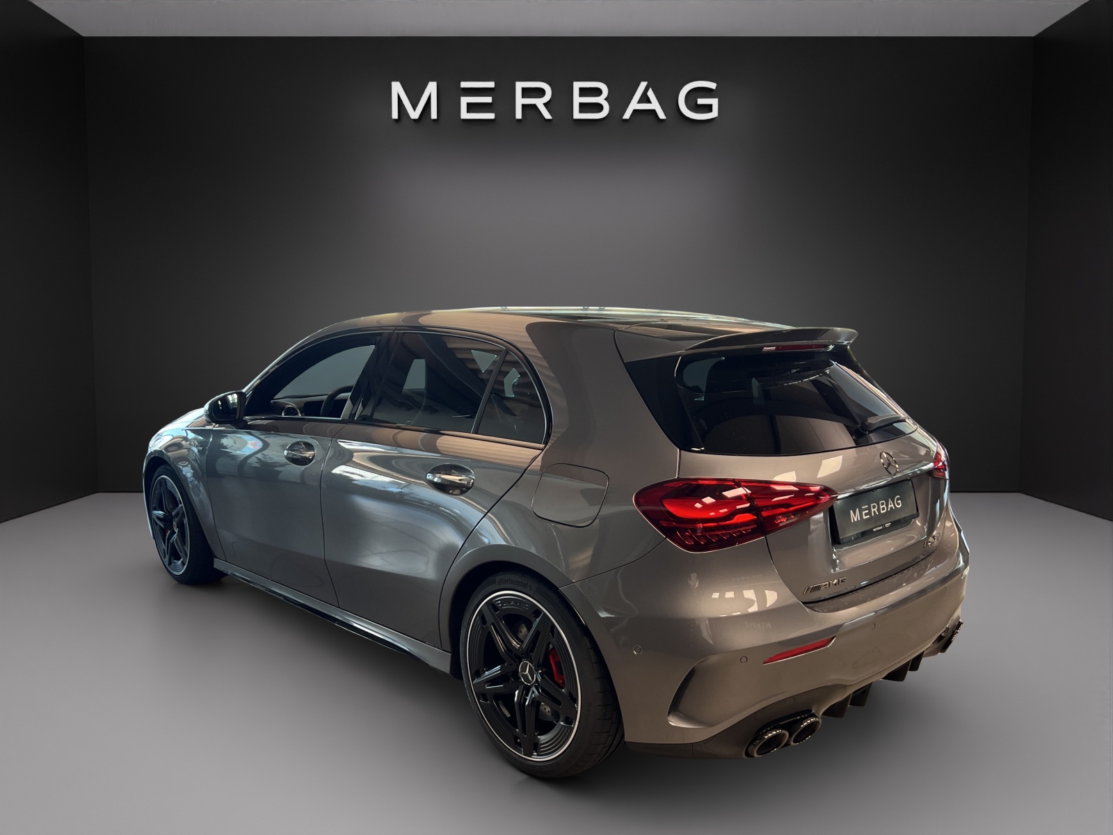 MERCEDES-BENZ A AMG 45 S 4Matic 8G-DCT-image-3