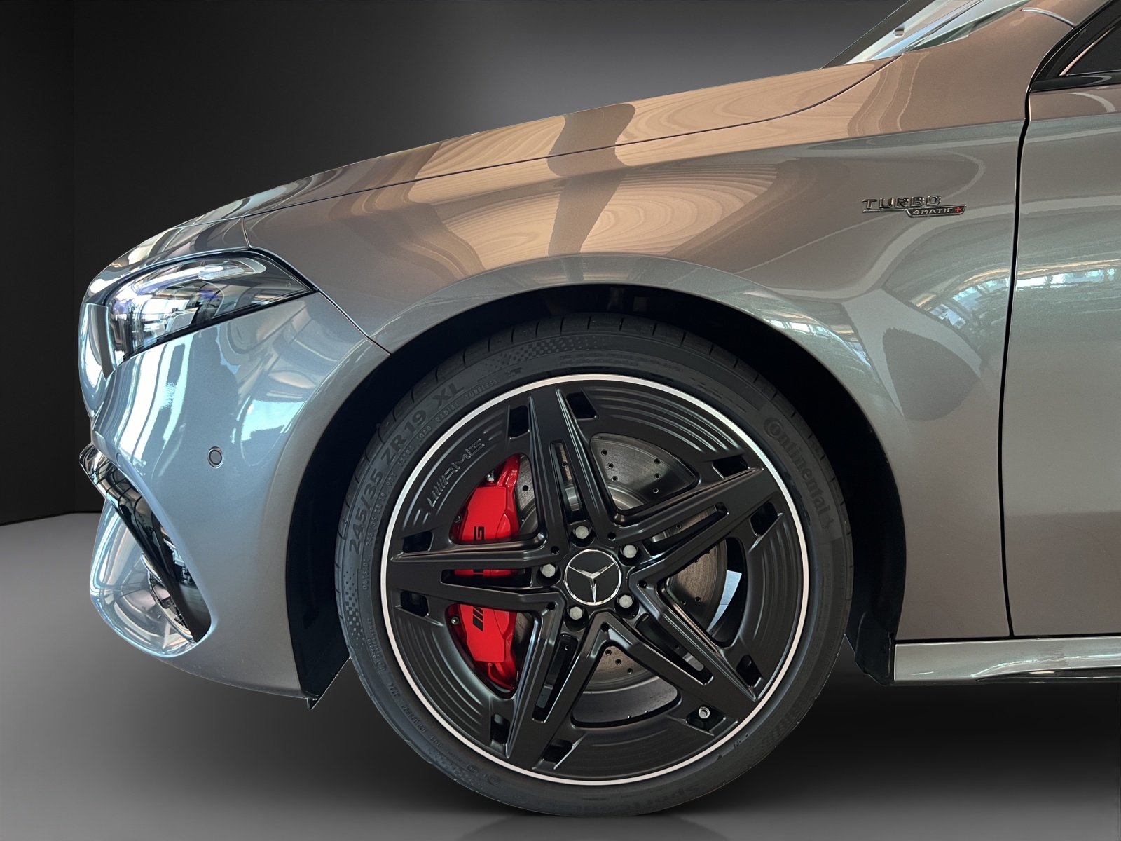 MERCEDES-BENZ A AMG 45 S 4Matic 8G-DCT-image-7