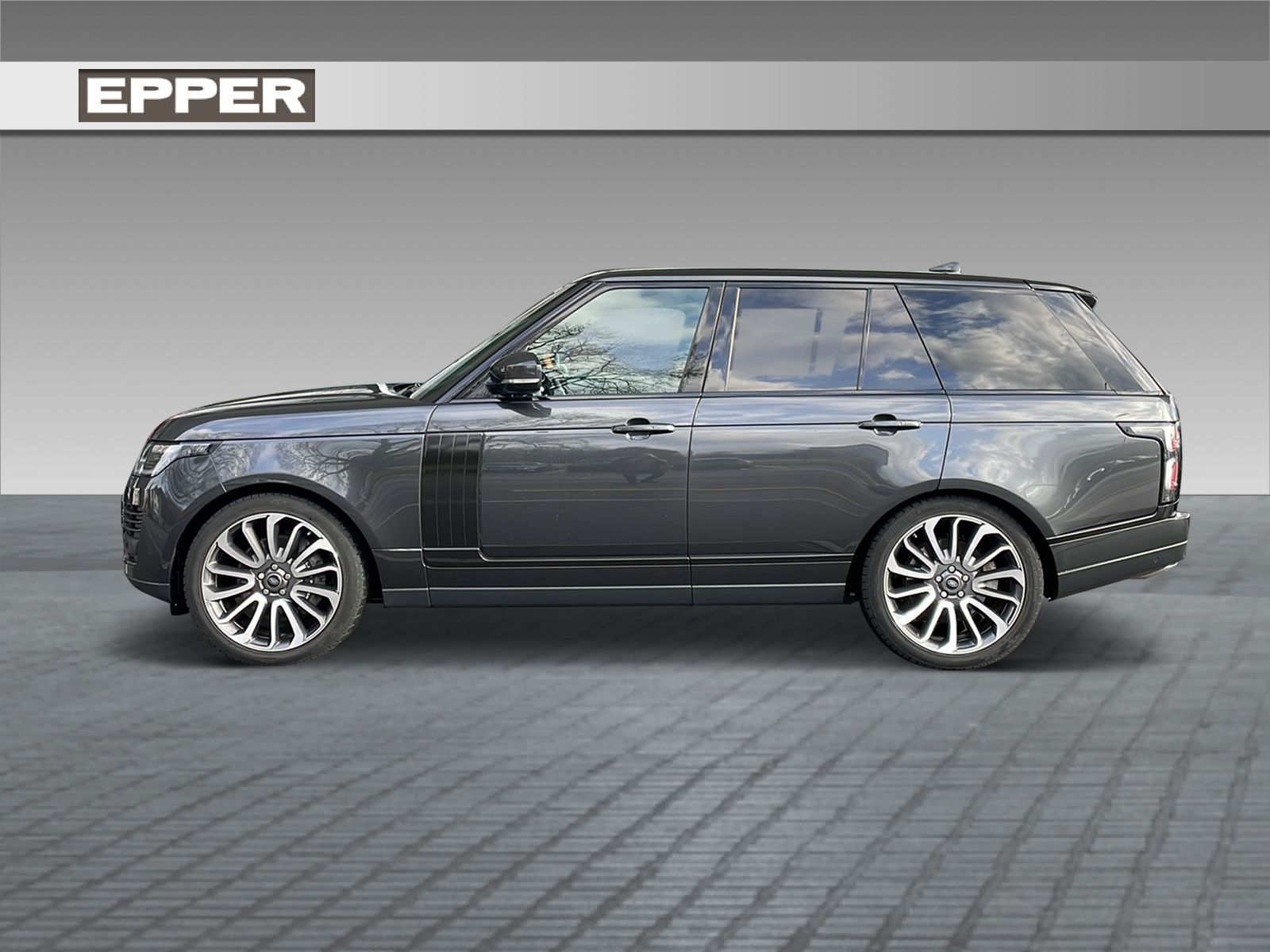 LAND ROVER Range Rover 4.4 SDV8 Vogue-image-1