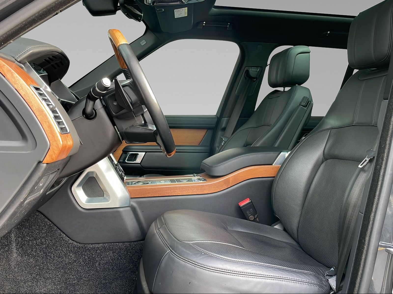 LAND ROVER Range Rover 4.4 SDV8 Vogue-image-3