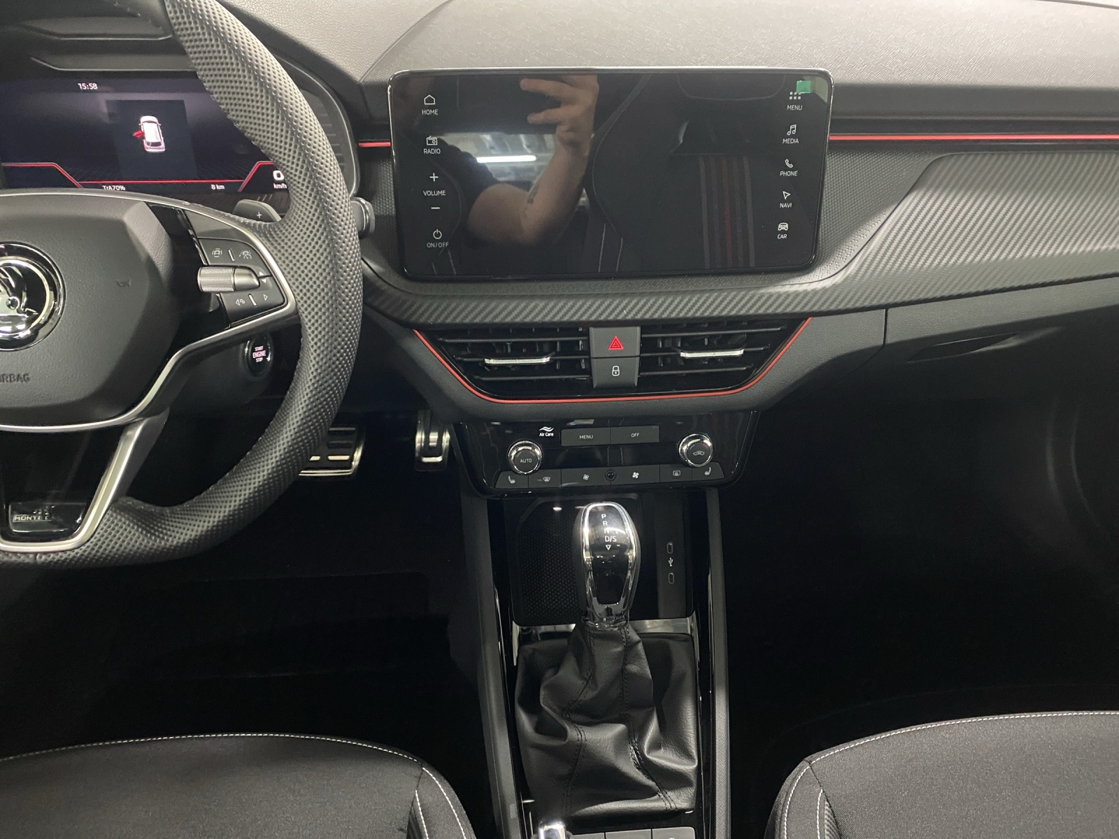 SKODA Kamiq 1.0 TSI Monte Carlo DSG-image-10