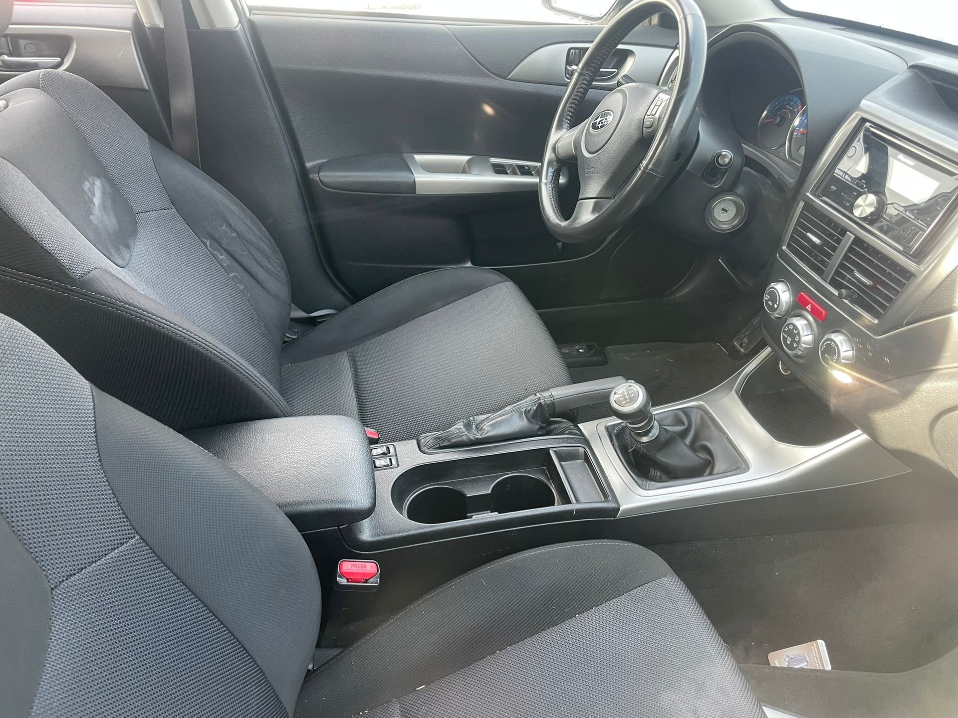 SUBARU Impreza 2.0D Comfort-image-7