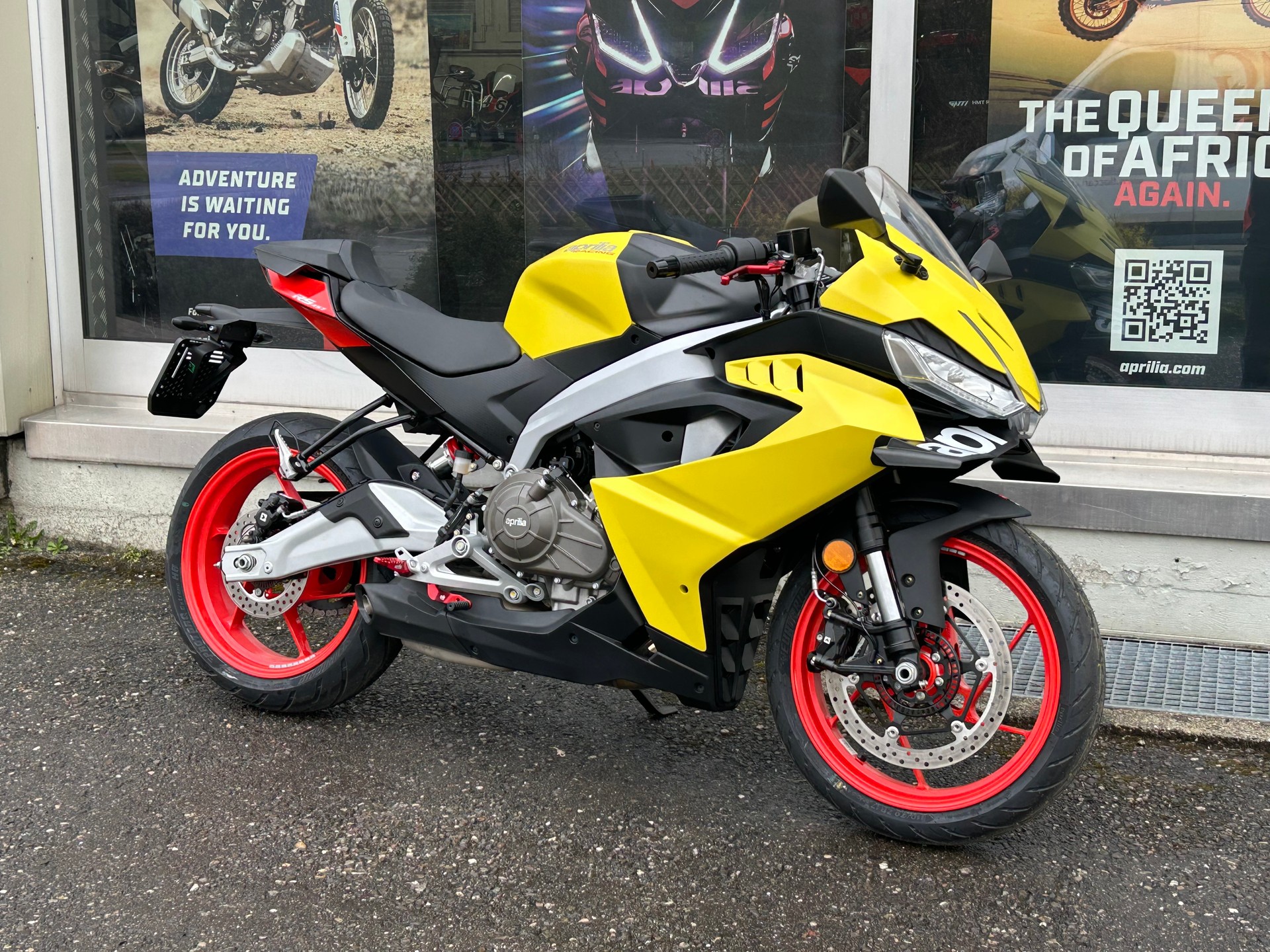APRILIA RS 457 (35kW) Acid Gold EVO-showroom-element-1