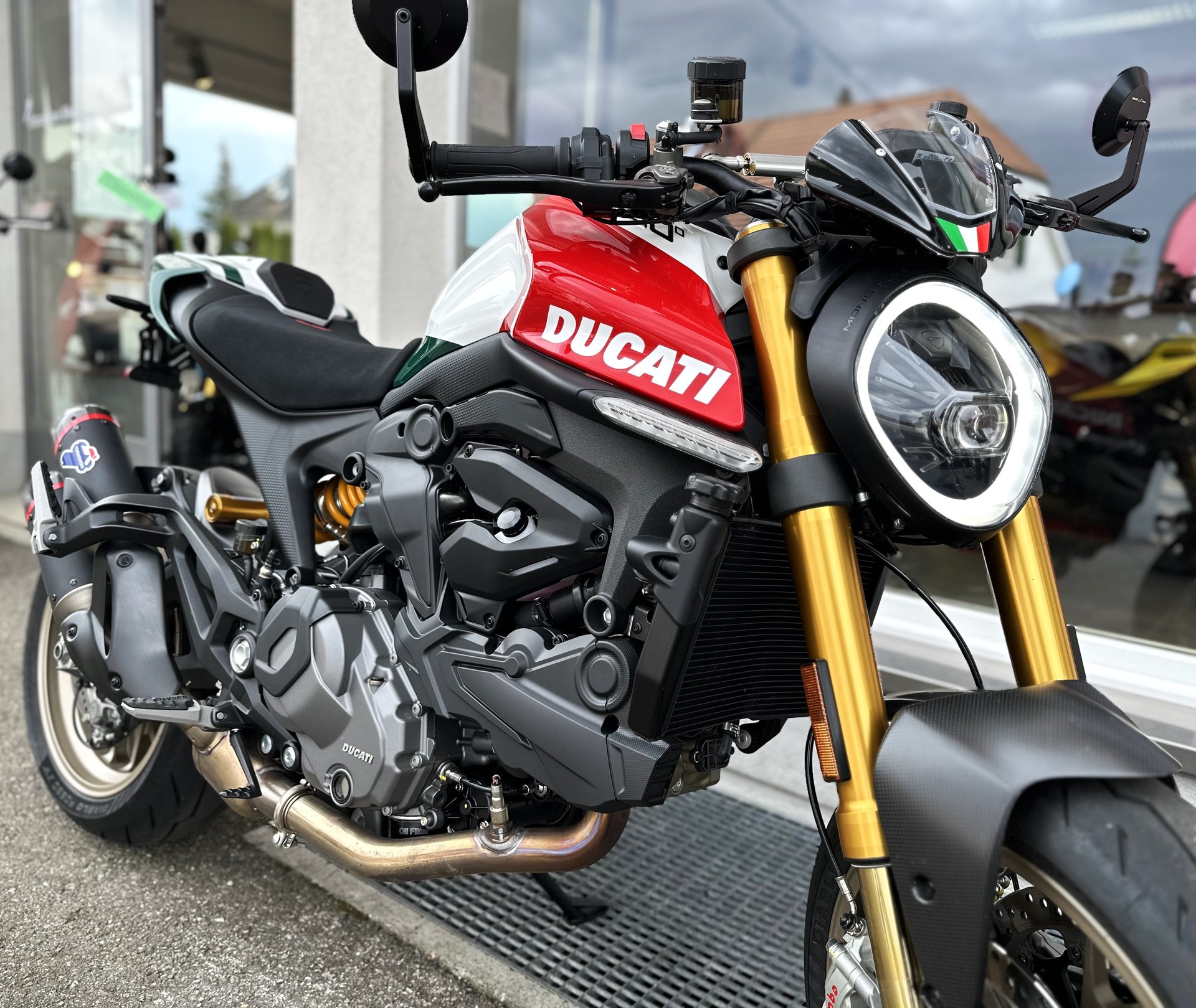 DUCATI Monster *LIMITED 30 Anniversario*-image-4