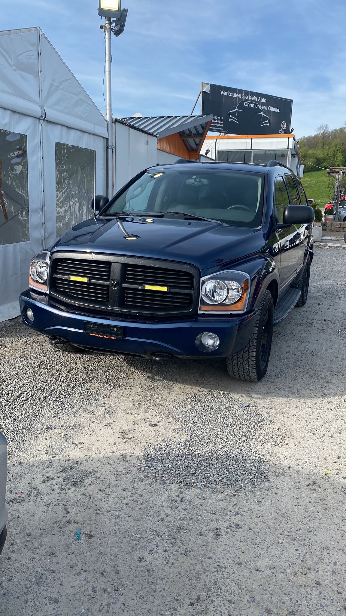 DODGE Durango-image-0