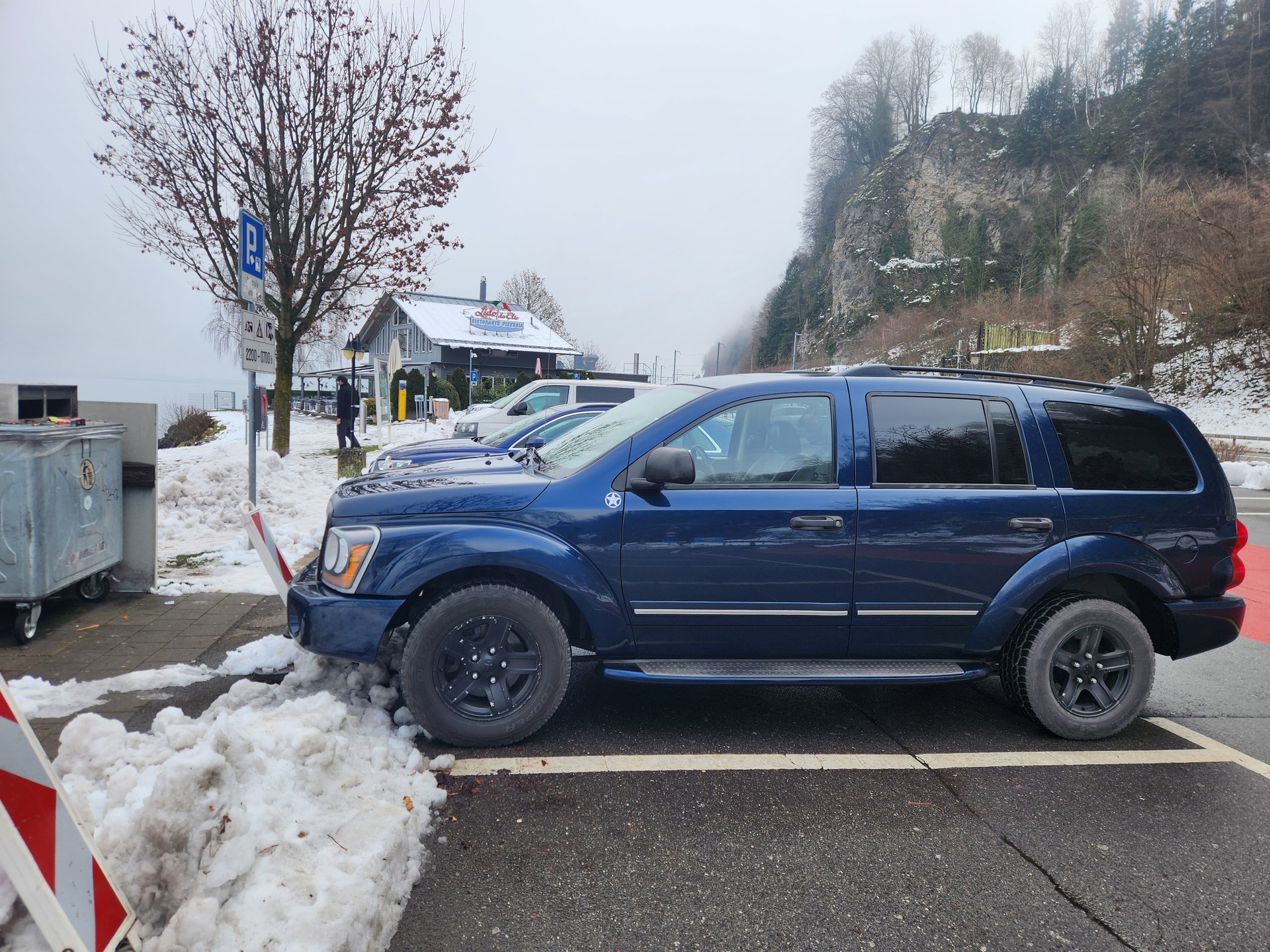 DODGE Durango-image-2