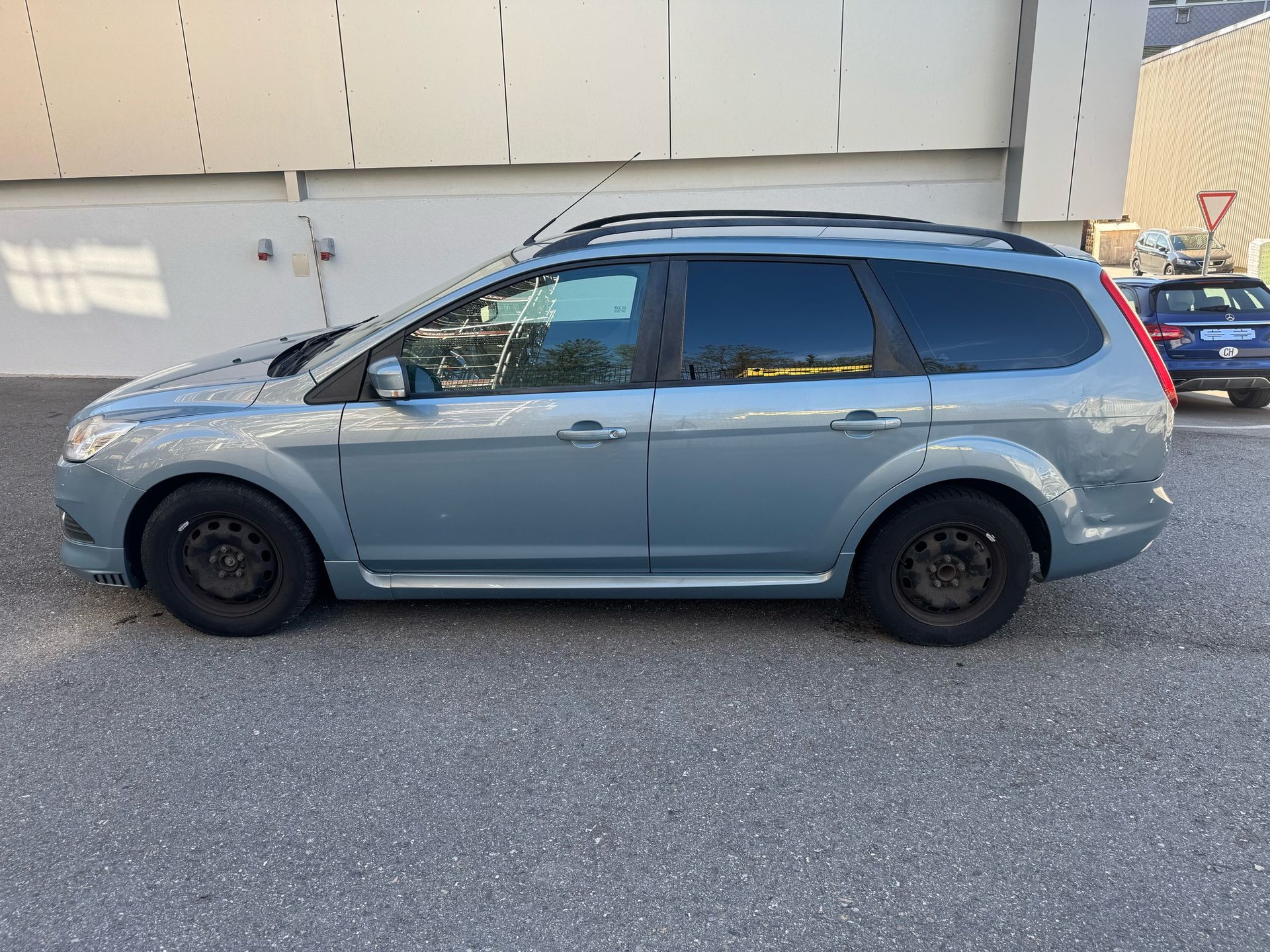 FORD Focus 1.6 TDCi ECOnetic Carving-image-4