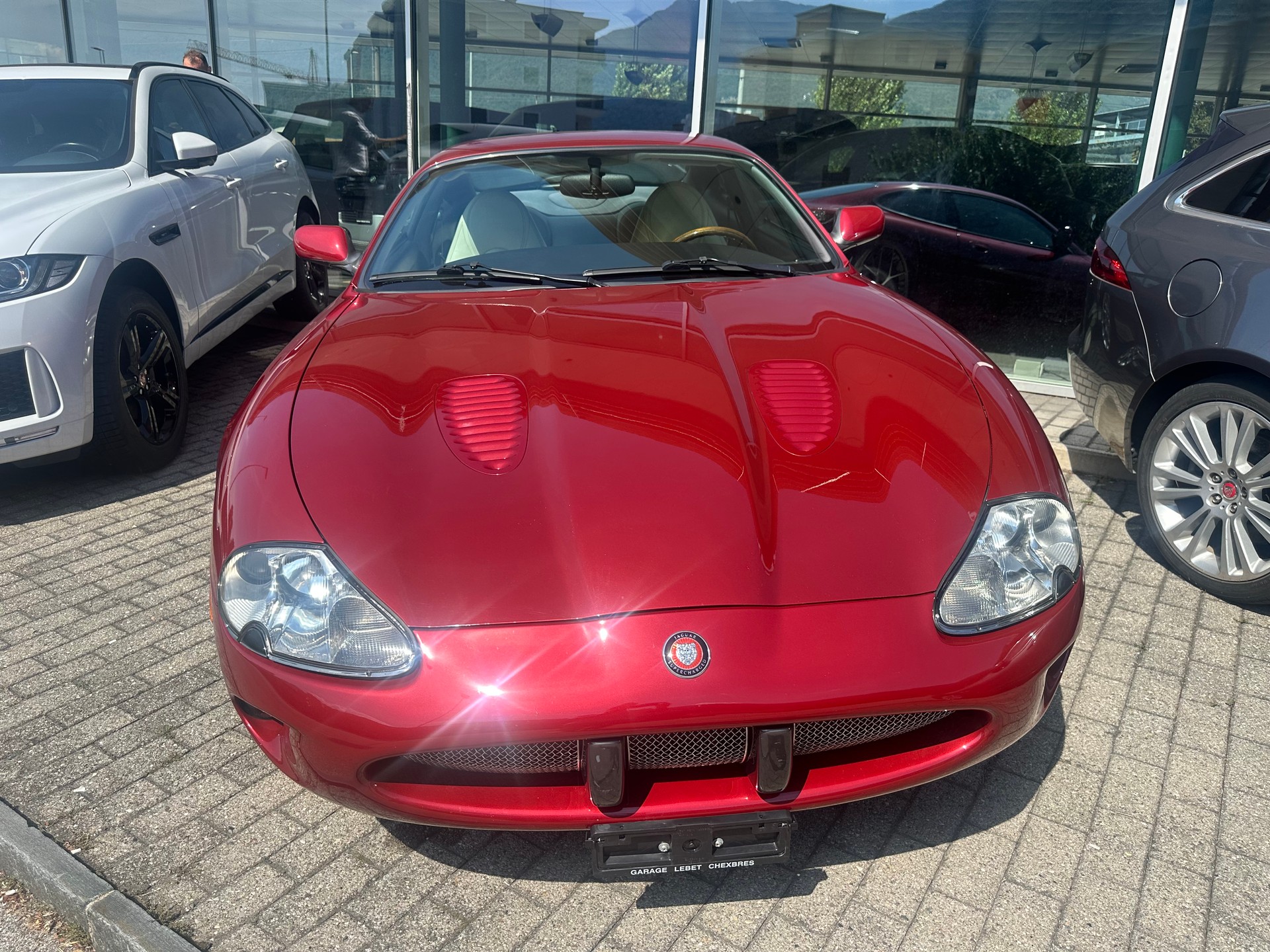 JAGUAR XKR S/C-image-3