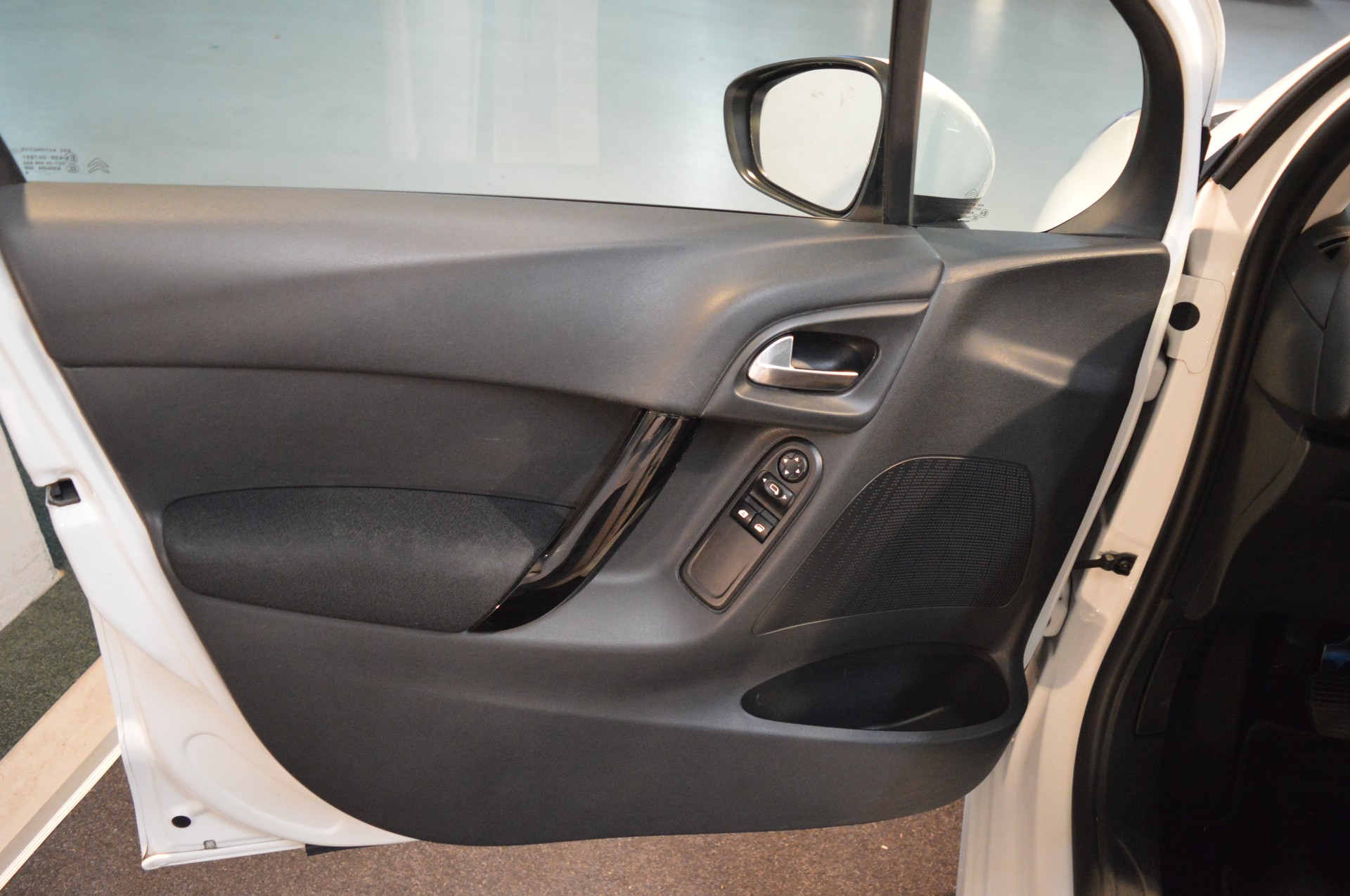 CITROEN C3 1.2i Séduction-image-16