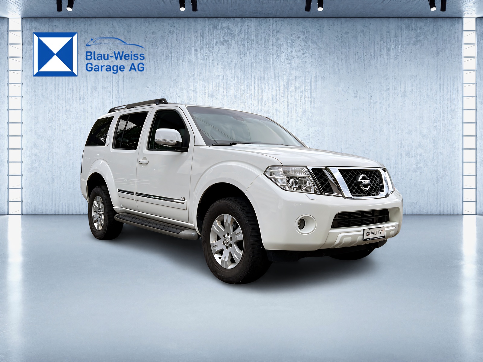 NISSAN Pathfinder 3.0 dCi LE Automatic-image-2