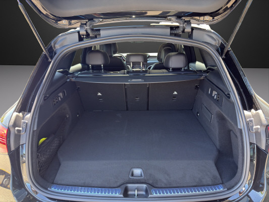 MERCEDES-BENZ GLC 300 de 4M 9G-Tronic-image-10