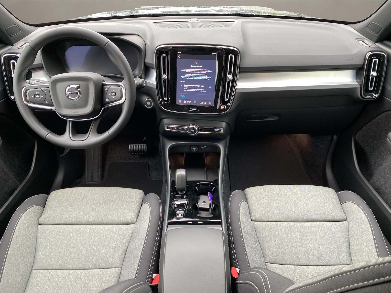 VOLVO XC40 2.0 B3 MH XCITE-image-12