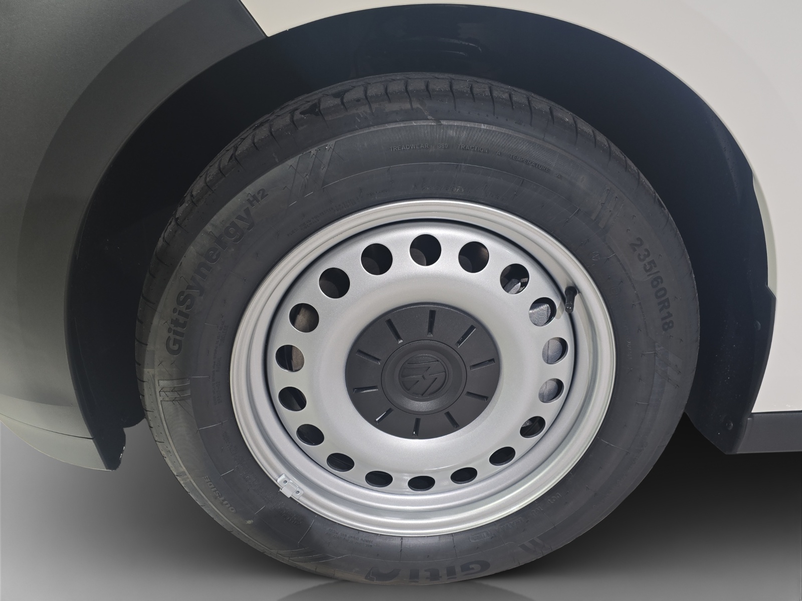 VW ID. Buzz Cargo Pro-image-15