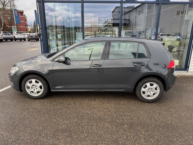 VW Golf 1.2 TSI Trendline-image-1