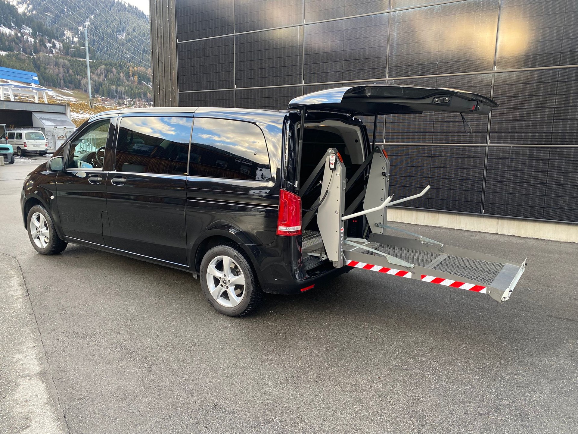 MERCEDES-BENZ Vito 119 CDI Select Tourer 4Matic 9G-Tronic-showroom-element-3