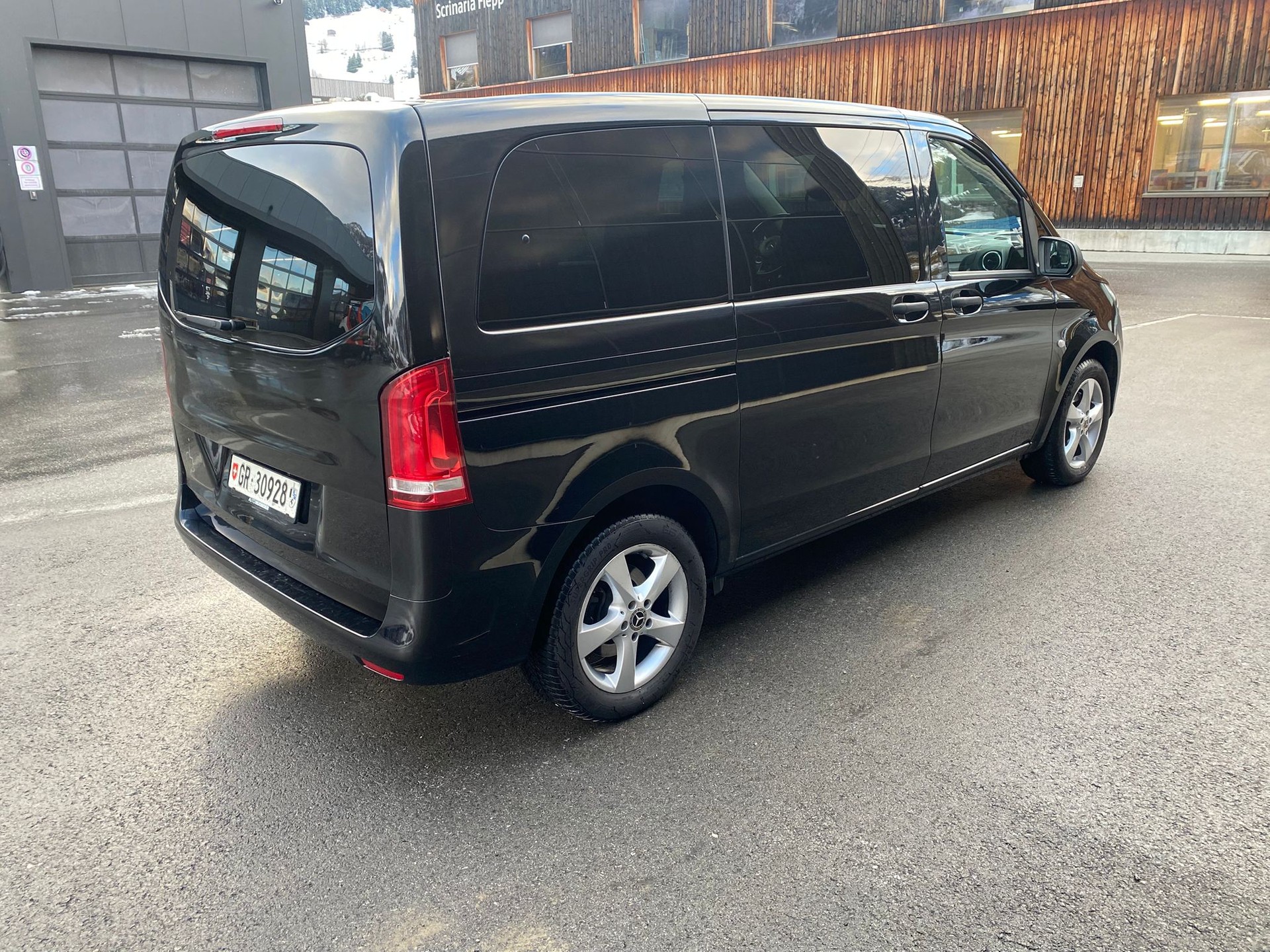 MERCEDES-BENZ Vito 119 CDI Select Tourer 4Matic 9G-Tronic-image-4