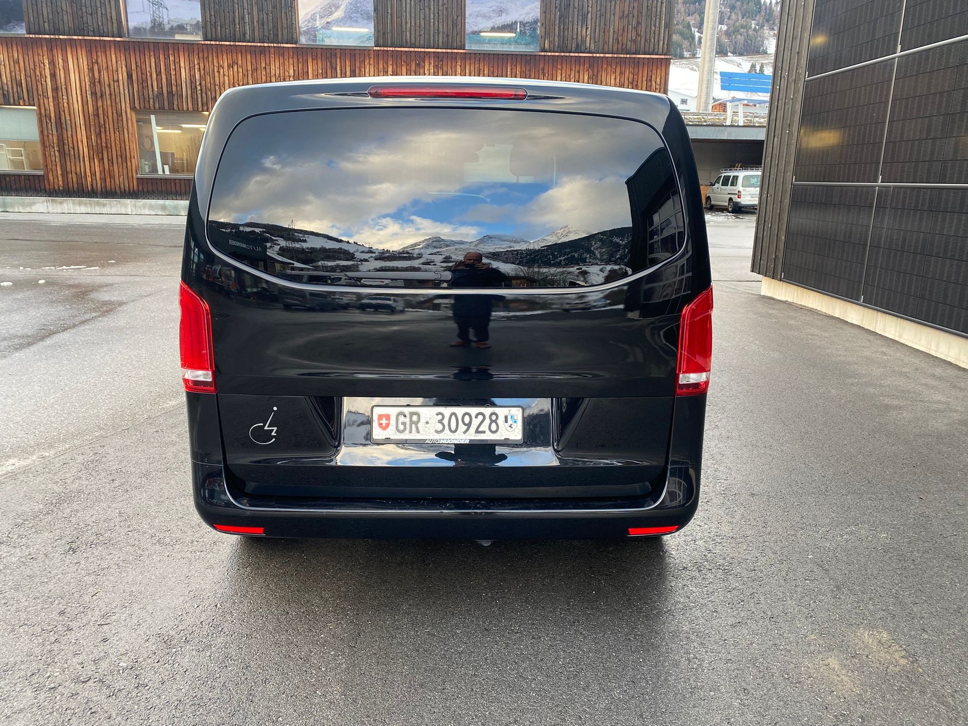 MERCEDES-BENZ Vito 119 CDI Select Tourer 4Matic 9G-Tronic-image-10