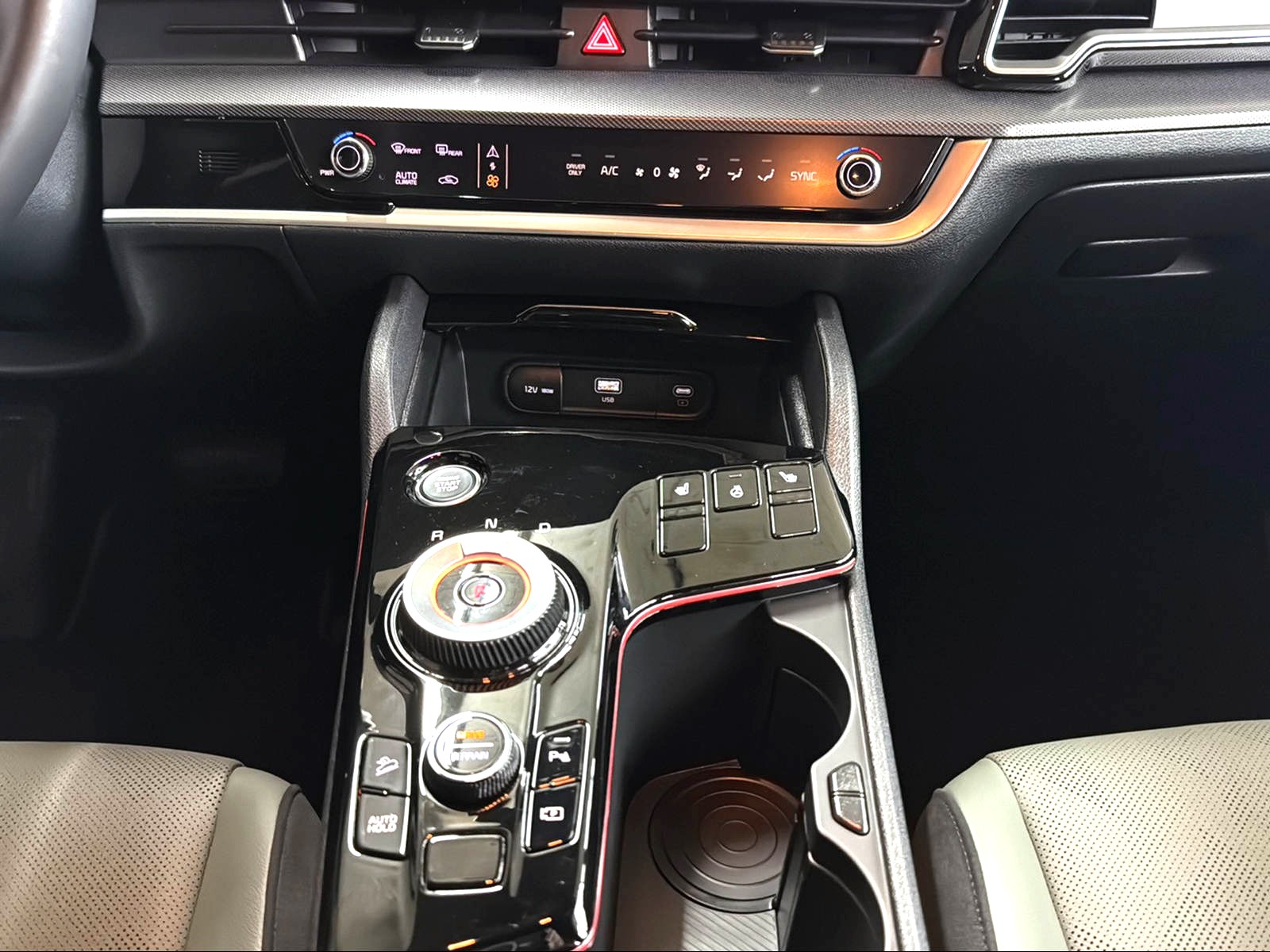 KIA Sportage 1.6T-GDi HEV Power Edition 4x4 A-image-11