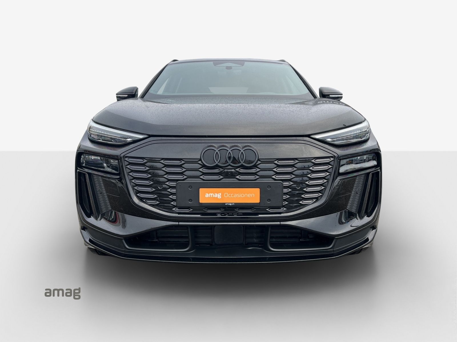 AUDI Q6 e-tron quattro-image-7