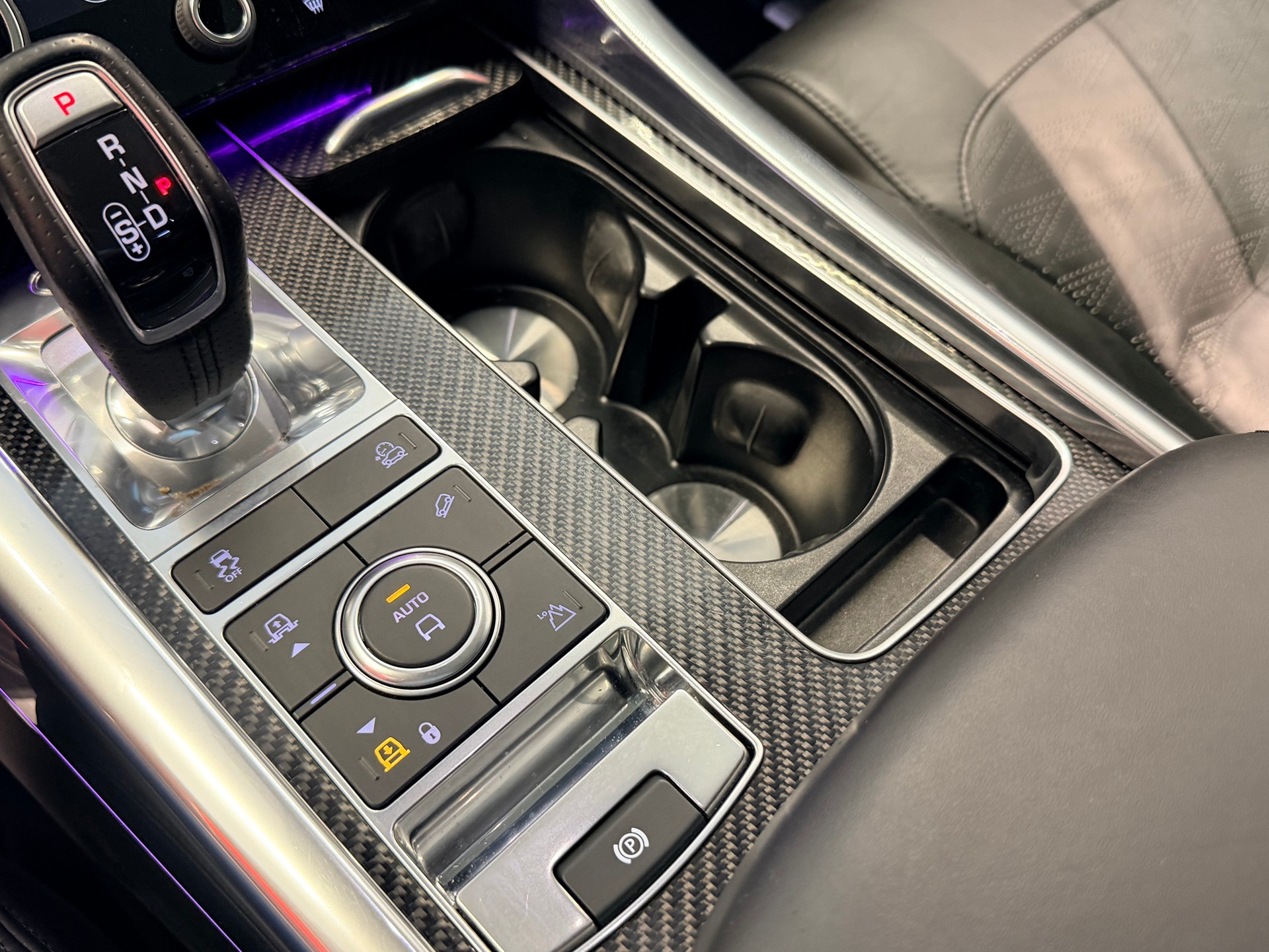 LAND ROVER Range Rover Sport 5.0 V8 S/C SVR Automatic-image-30