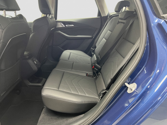 BMW 218d Active Tourer DKG-image-8