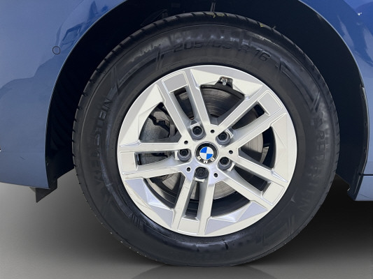 BMW 218d Active Tourer DKG-image-9