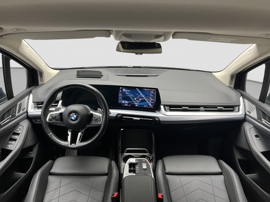 BMW 218d Active Tourer DKG-image-10