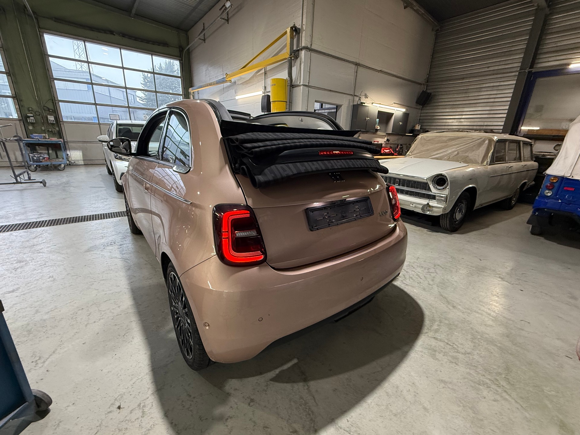 FIAT 500 C electric 87 kW La Prima By Bocelli-image-3